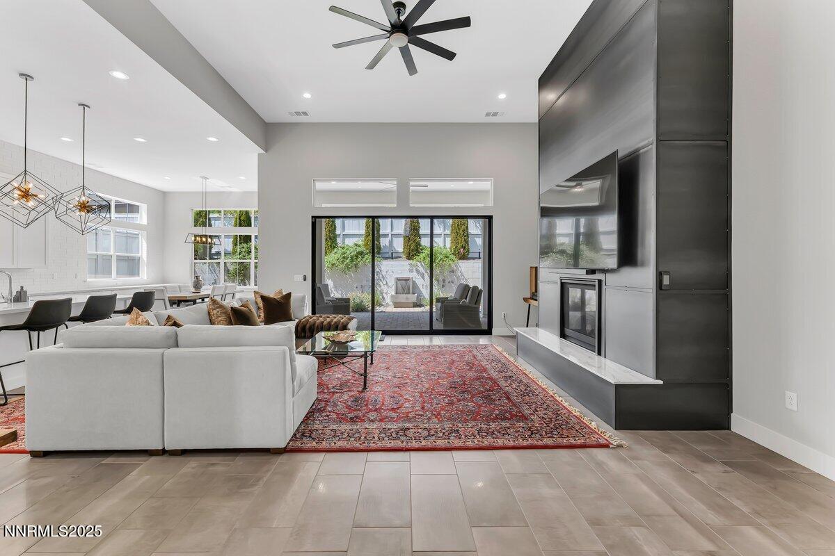 6119 S Pleasant Oak Trail Reno NV 89509