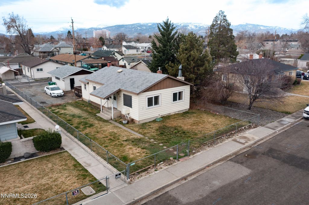 Photo of 1745 I Street, Sparks, NV 89431 (MLS # 260002420)