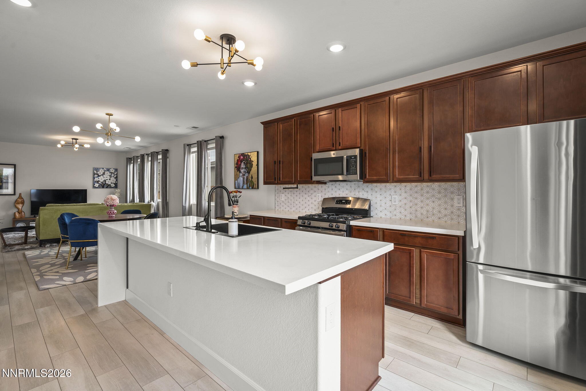 25-web-or-mls-_DSC0709