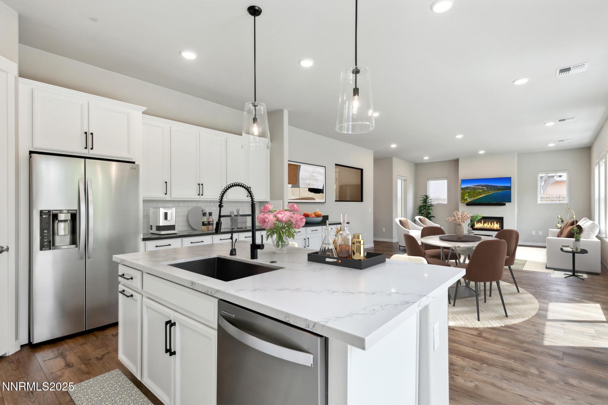 174774214685599_living_dining_kitchen_10