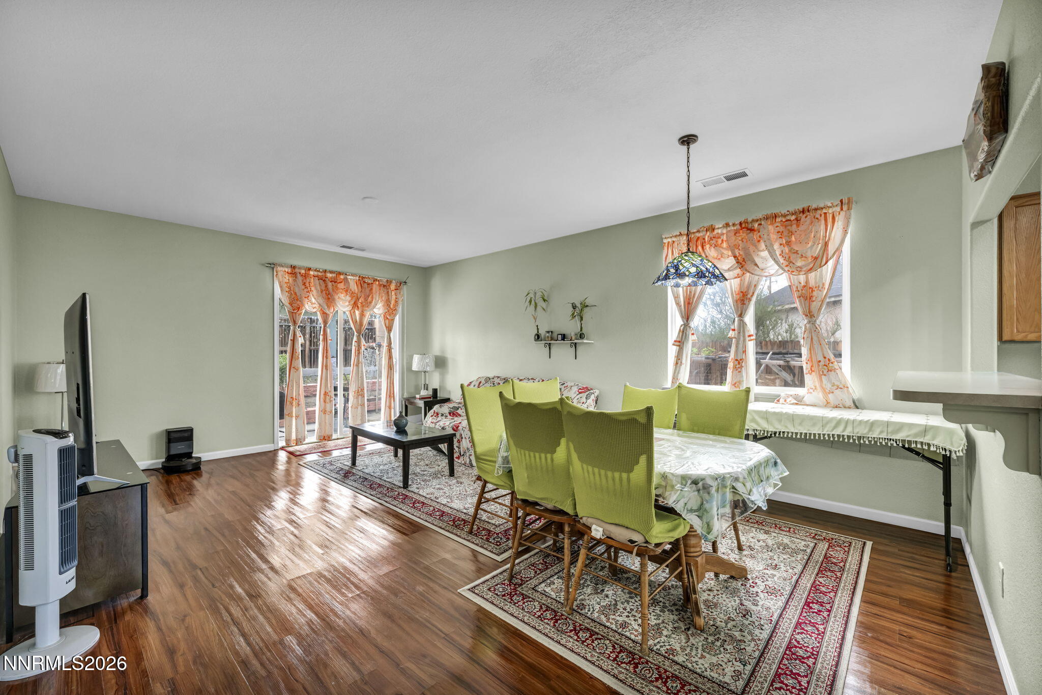 21-web-or-mls-570-sunrise-cir