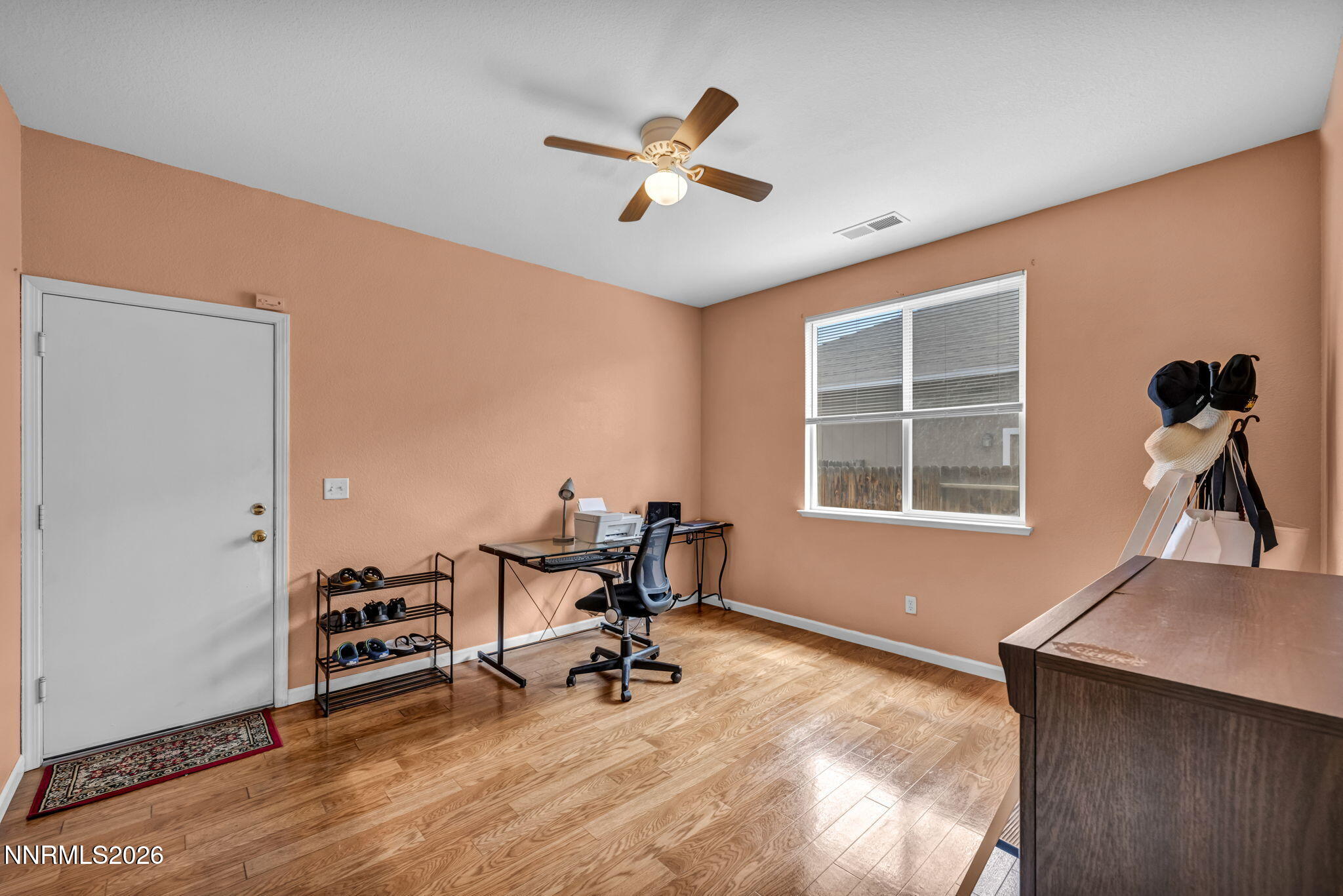 35-web-or-mls-570-sunrise-cir