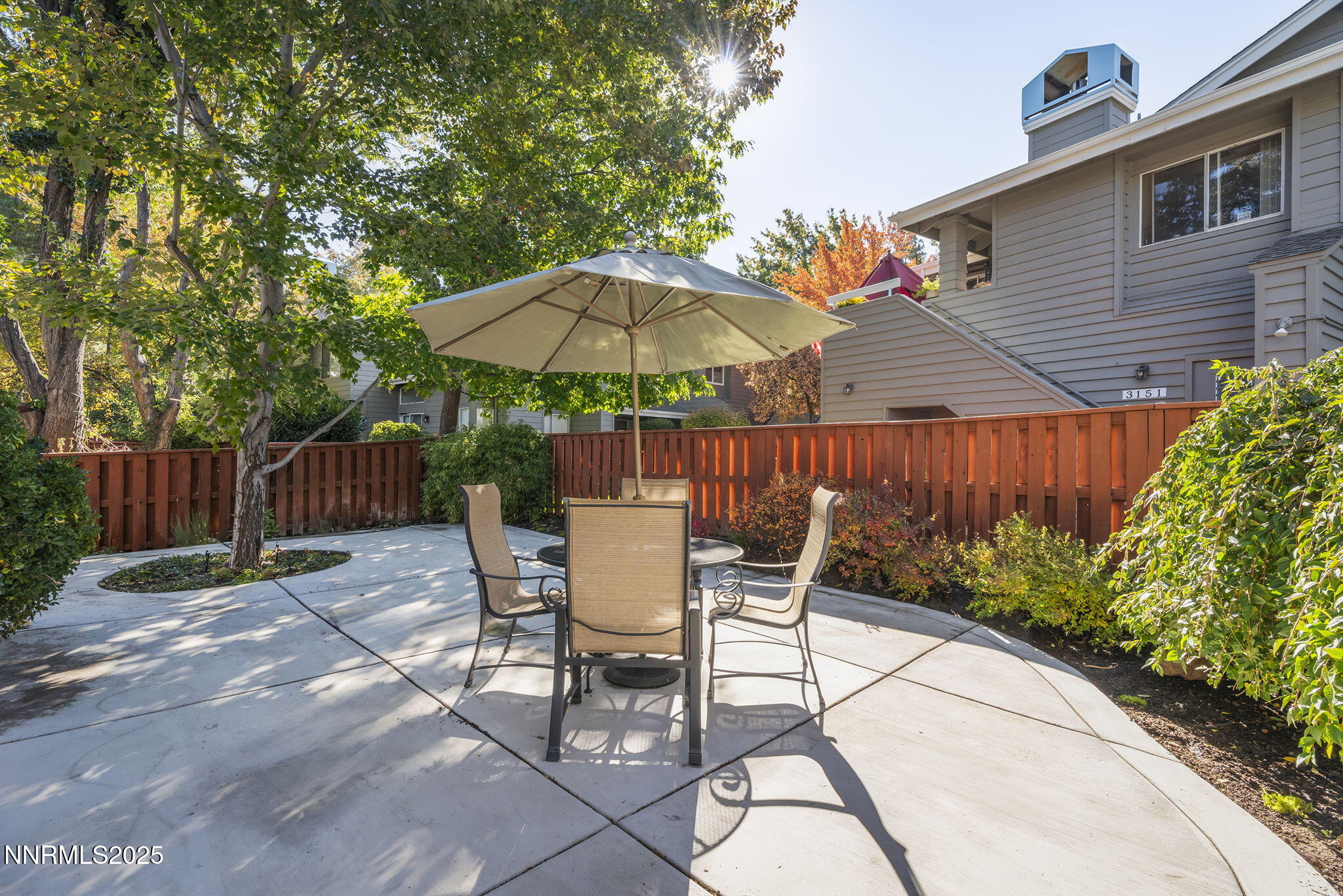 23-web-or-mls-_DSC6285 copy