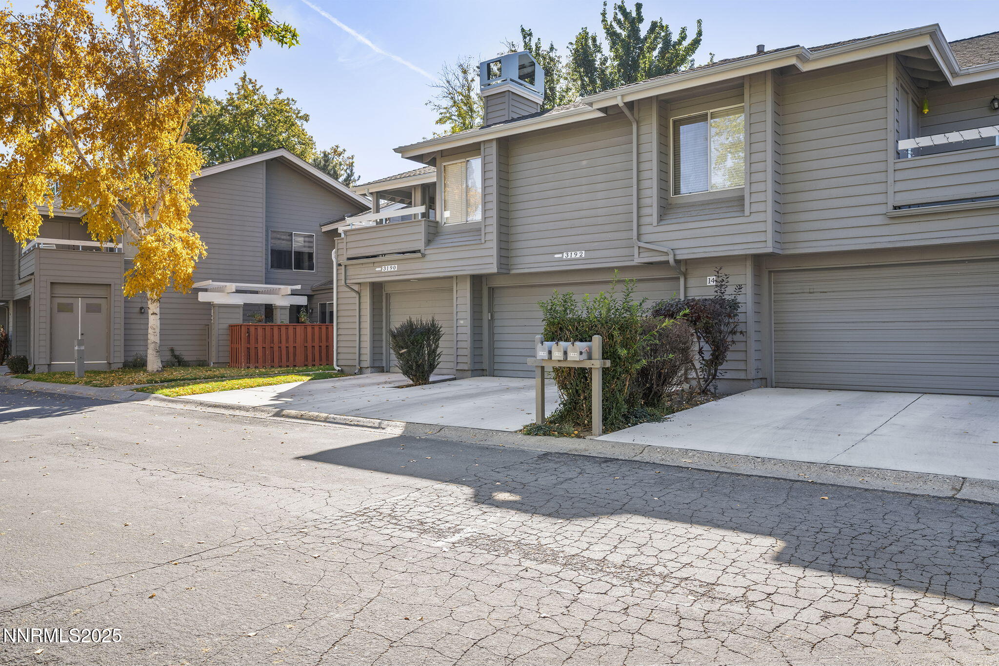 2-web-or-mls-_DSC6308