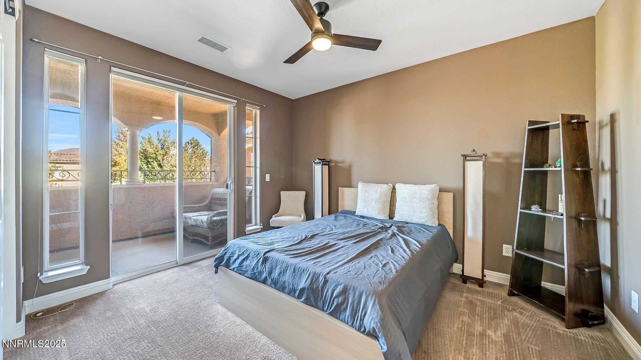 29-DSC06812_3_4_6-Edit