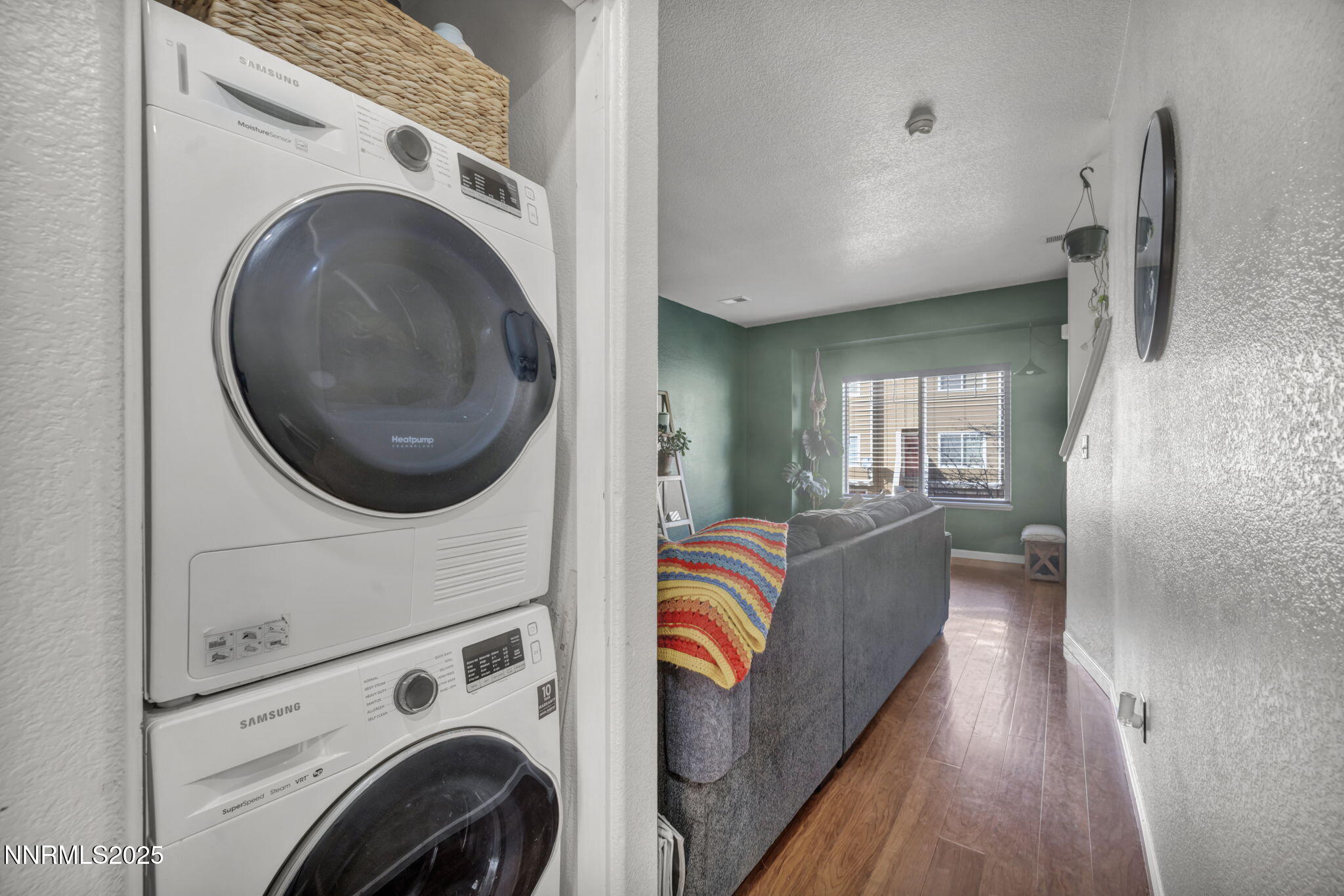 16-web-or-mls-4592-kathleen-denise-ln