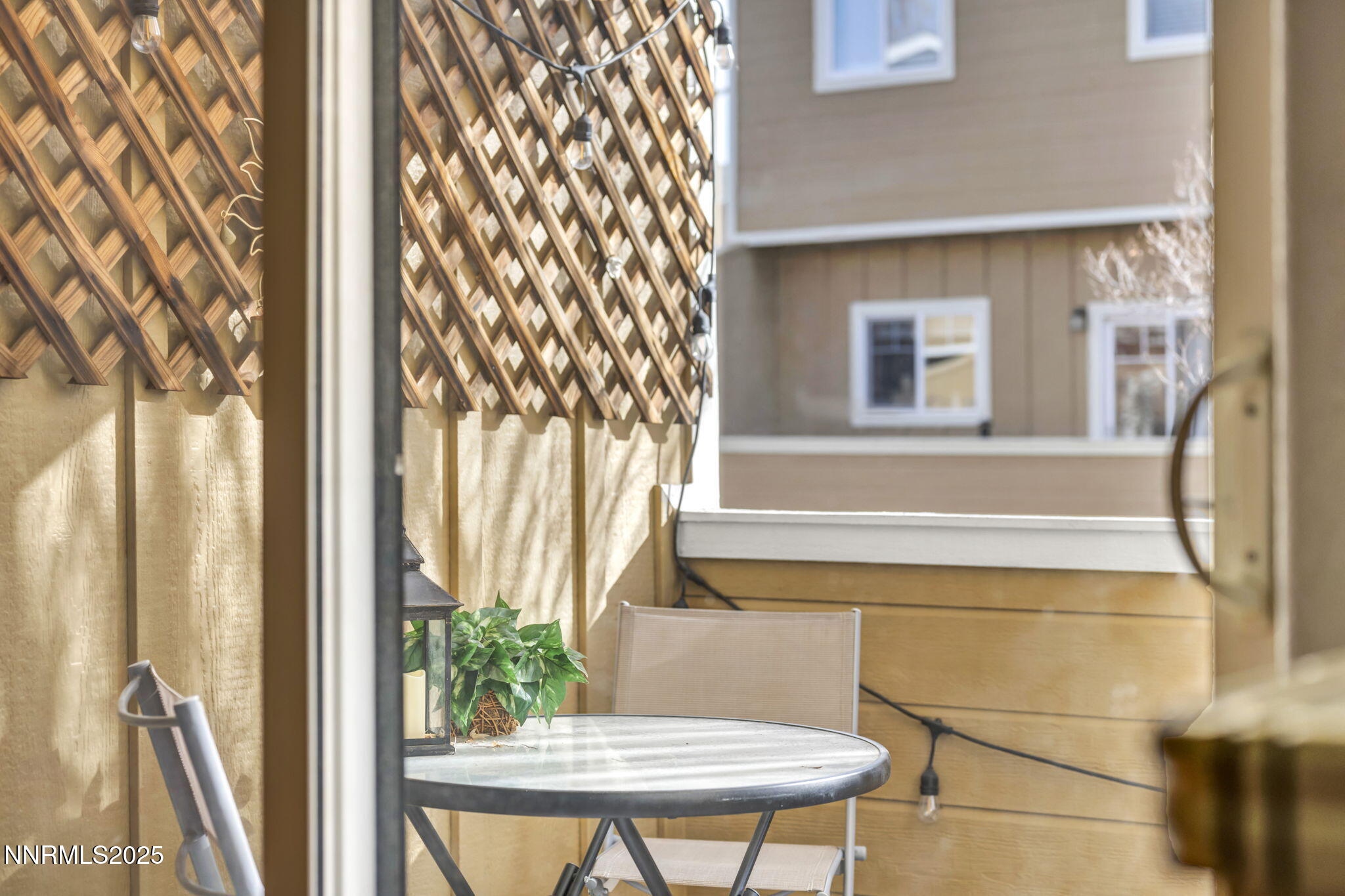 29-web-or-mls-4592-kathleen-denise-ln