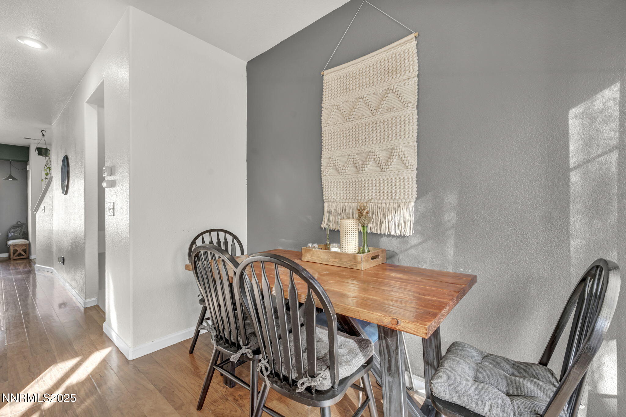 8-web-or-mls-4592-kathleen-denise-ln