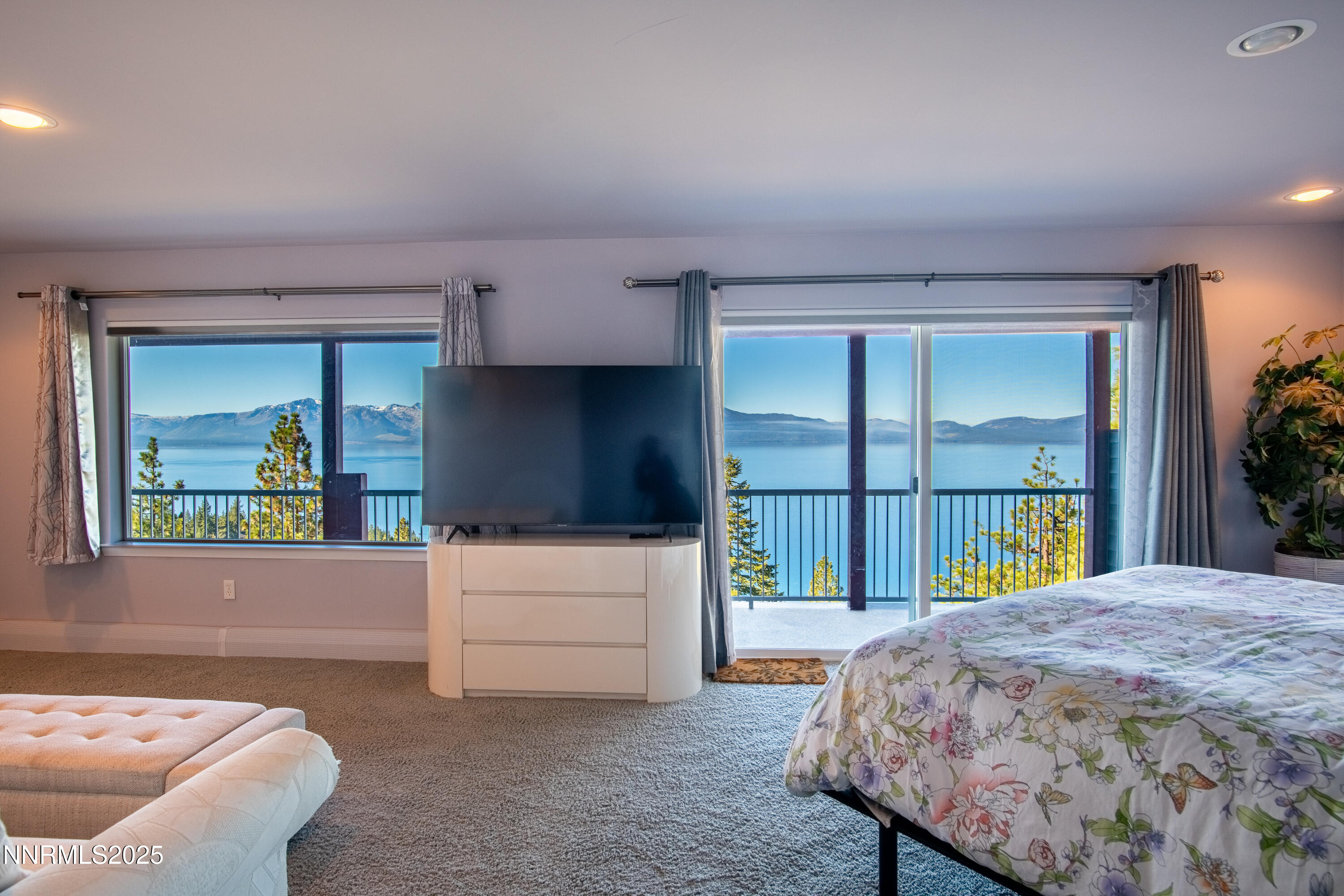 1348_WindingWay_DSC_4325-HDR