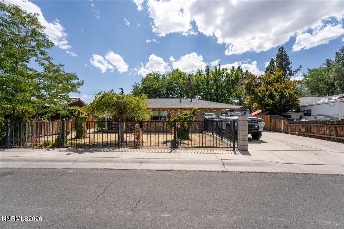 2470 Riviera Street