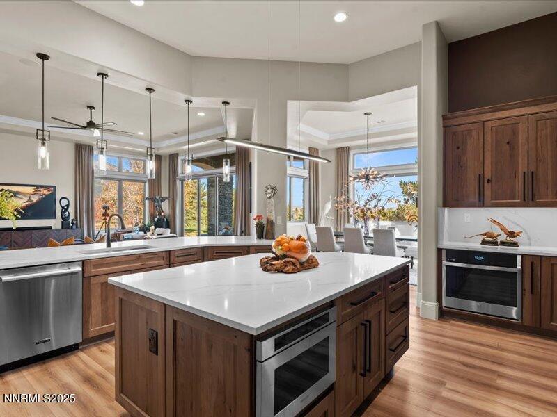 037-8 High Camp Ct-138