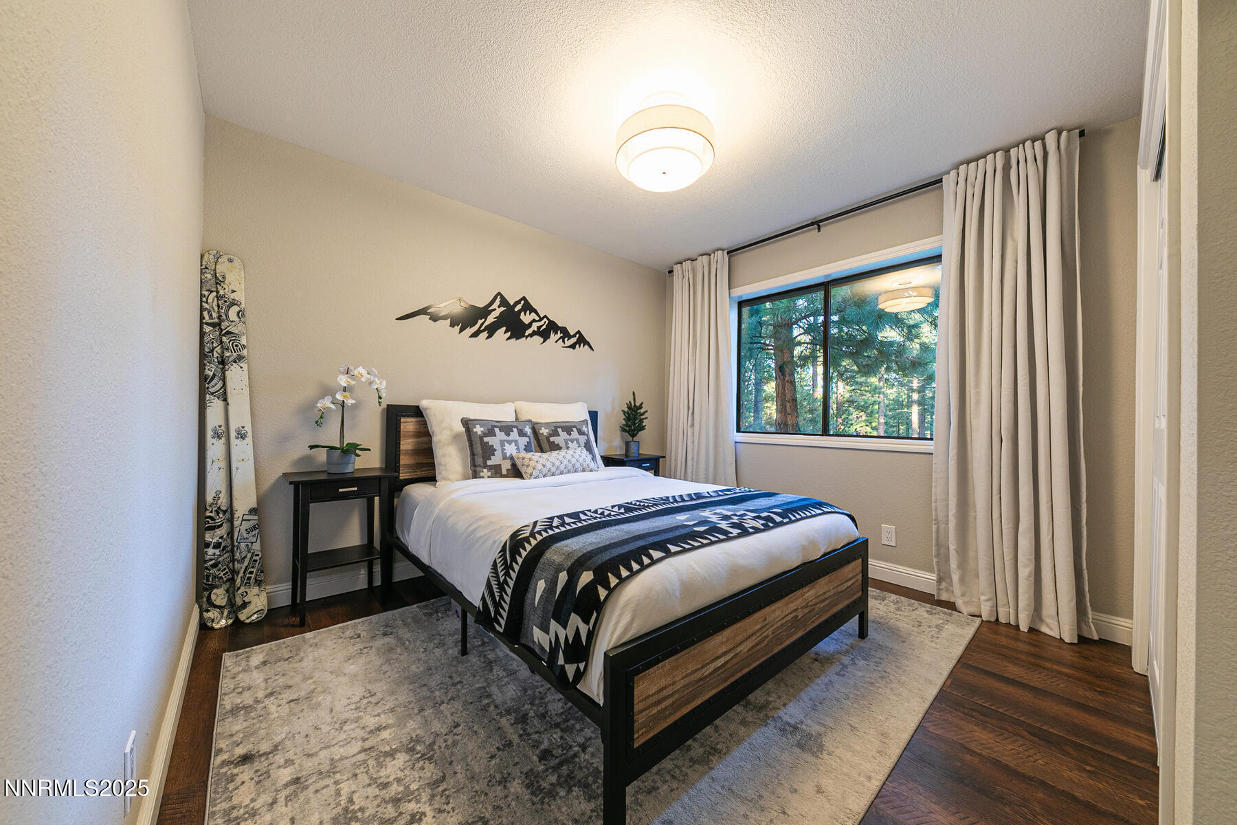 25 Winterberry Ct Reno NV 89511 USA-028-