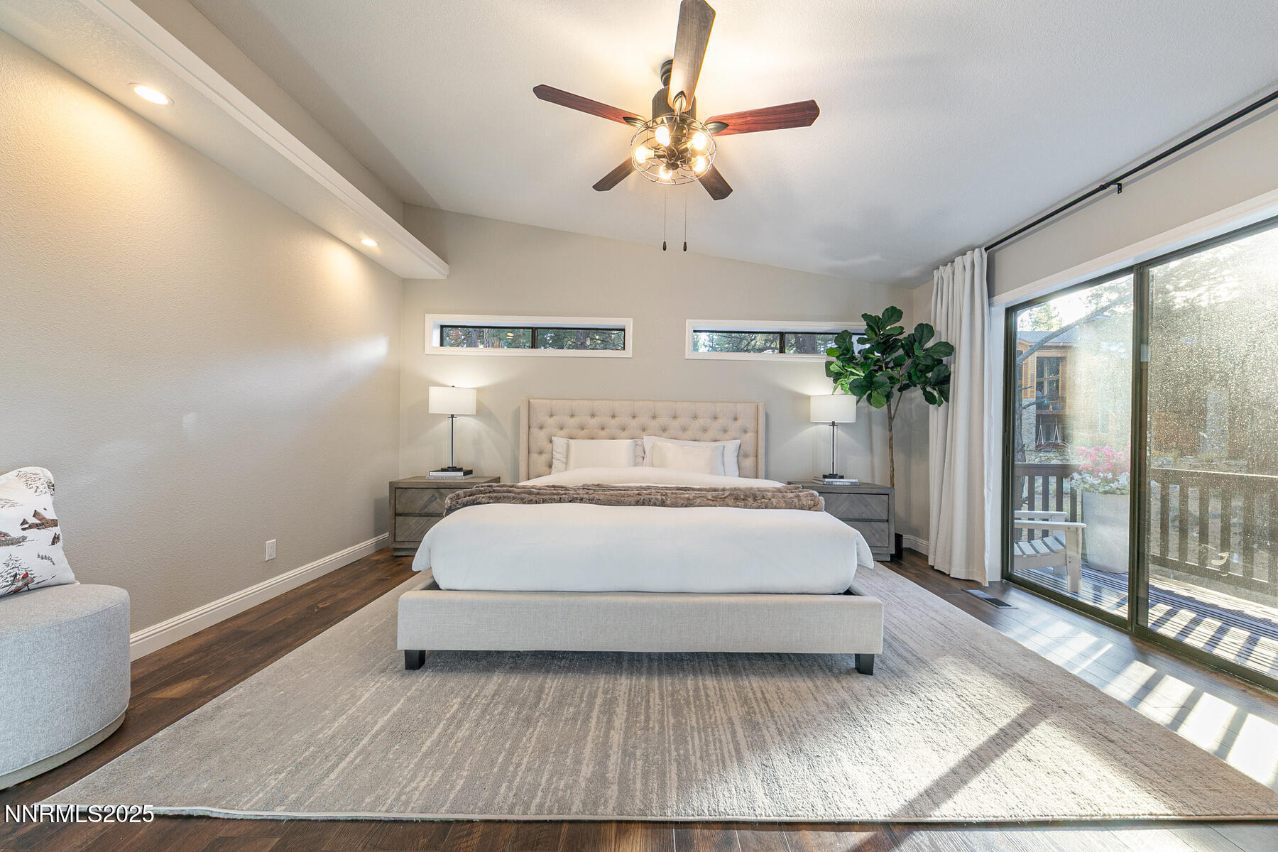 25 Winterberry Ct Reno NV 89511 USA-030-