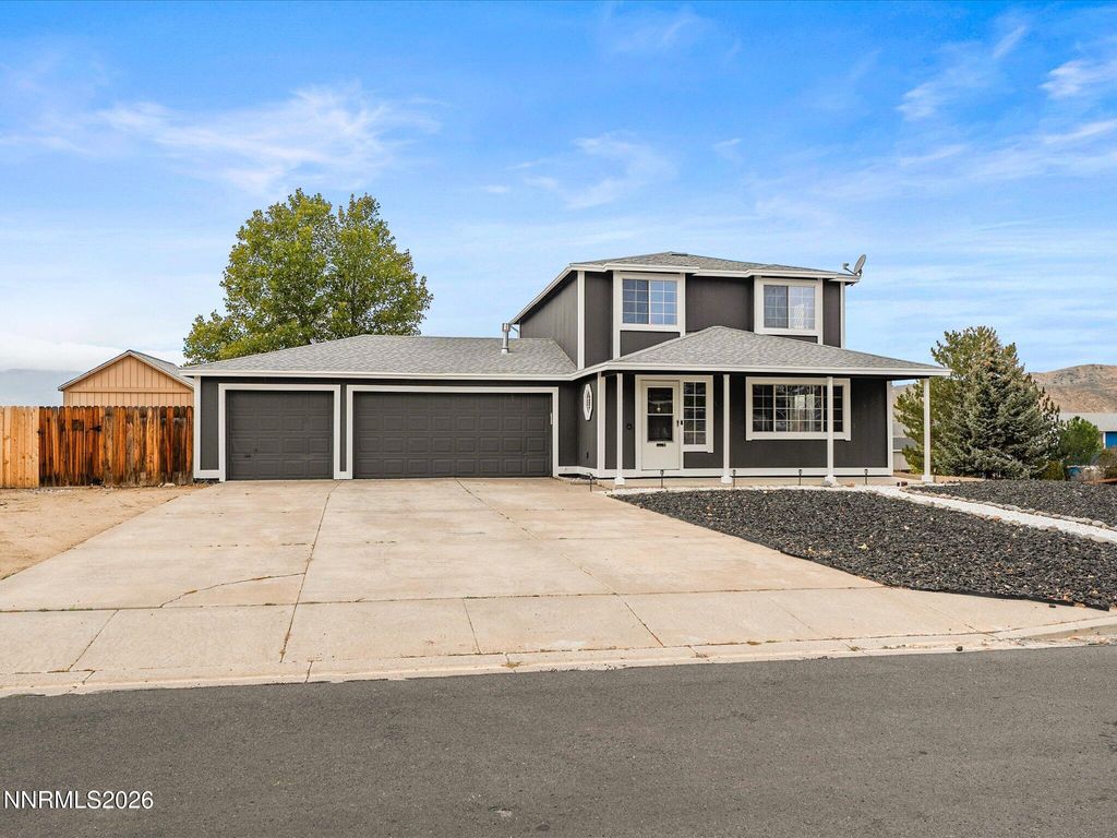 Photo of 5005 Azurite Drive, Reno, NV 89508 (MLS # 260001181)