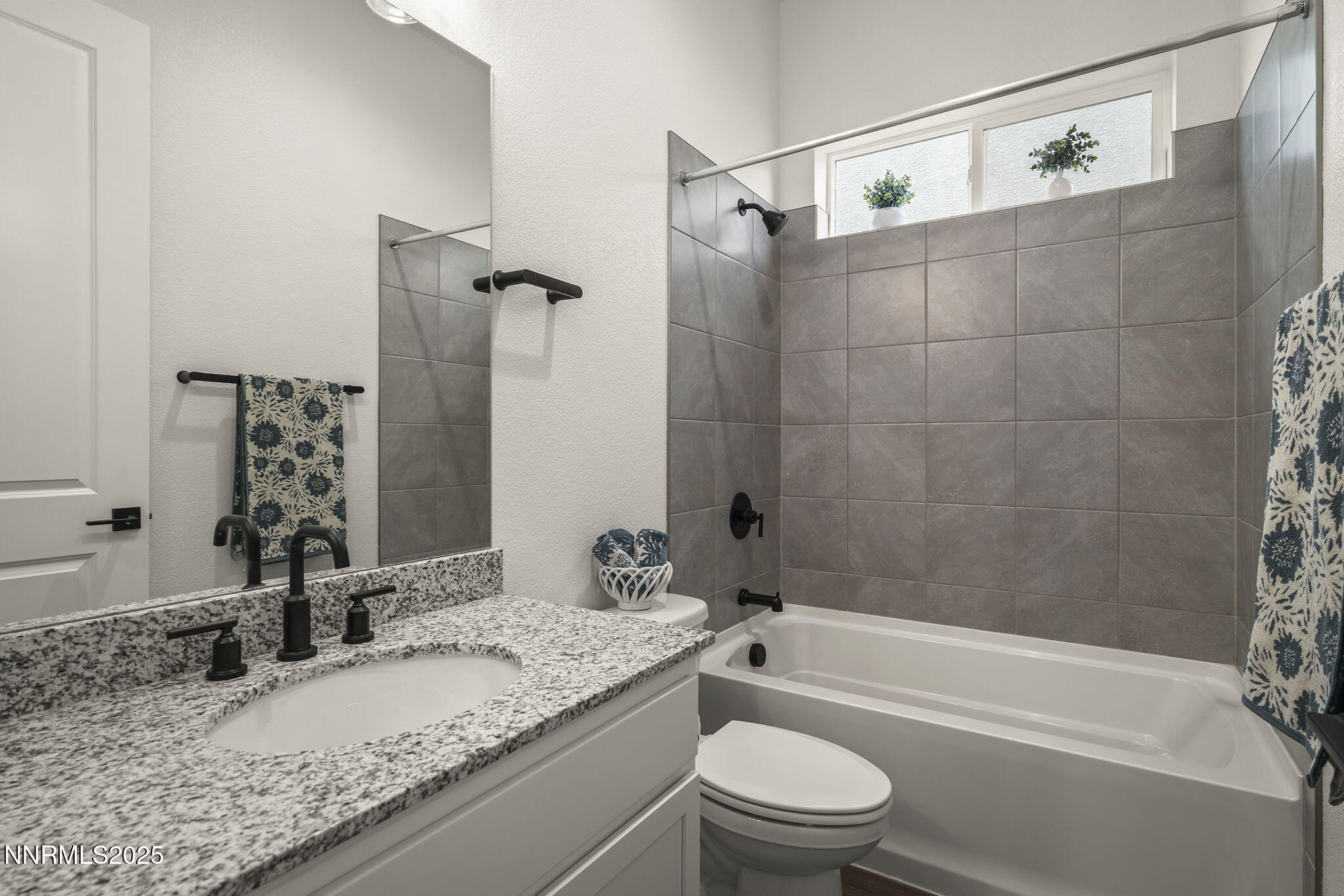 25-web-or-mls-_DSC0746