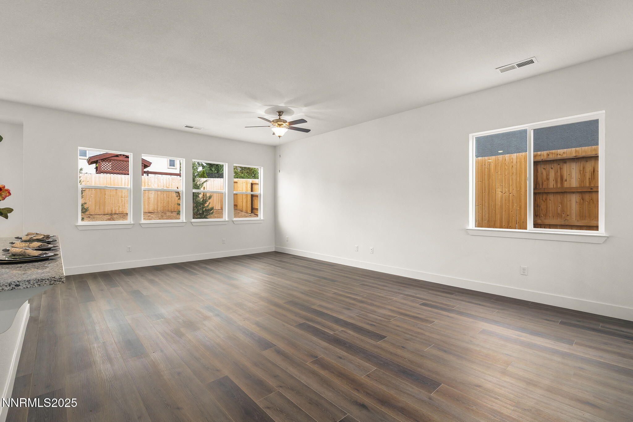 7-web-or-mls-_DSC0679