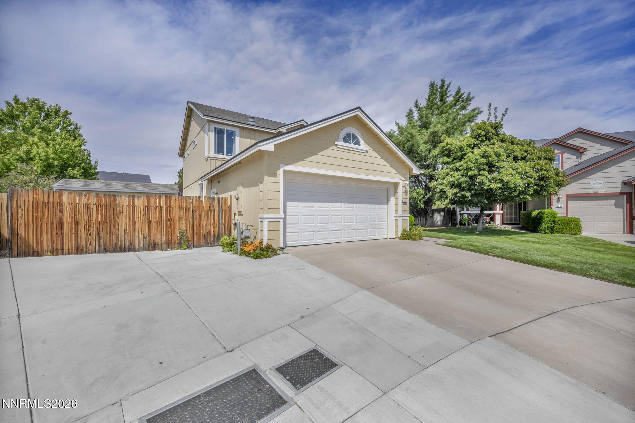 9825 Suncrest Drive