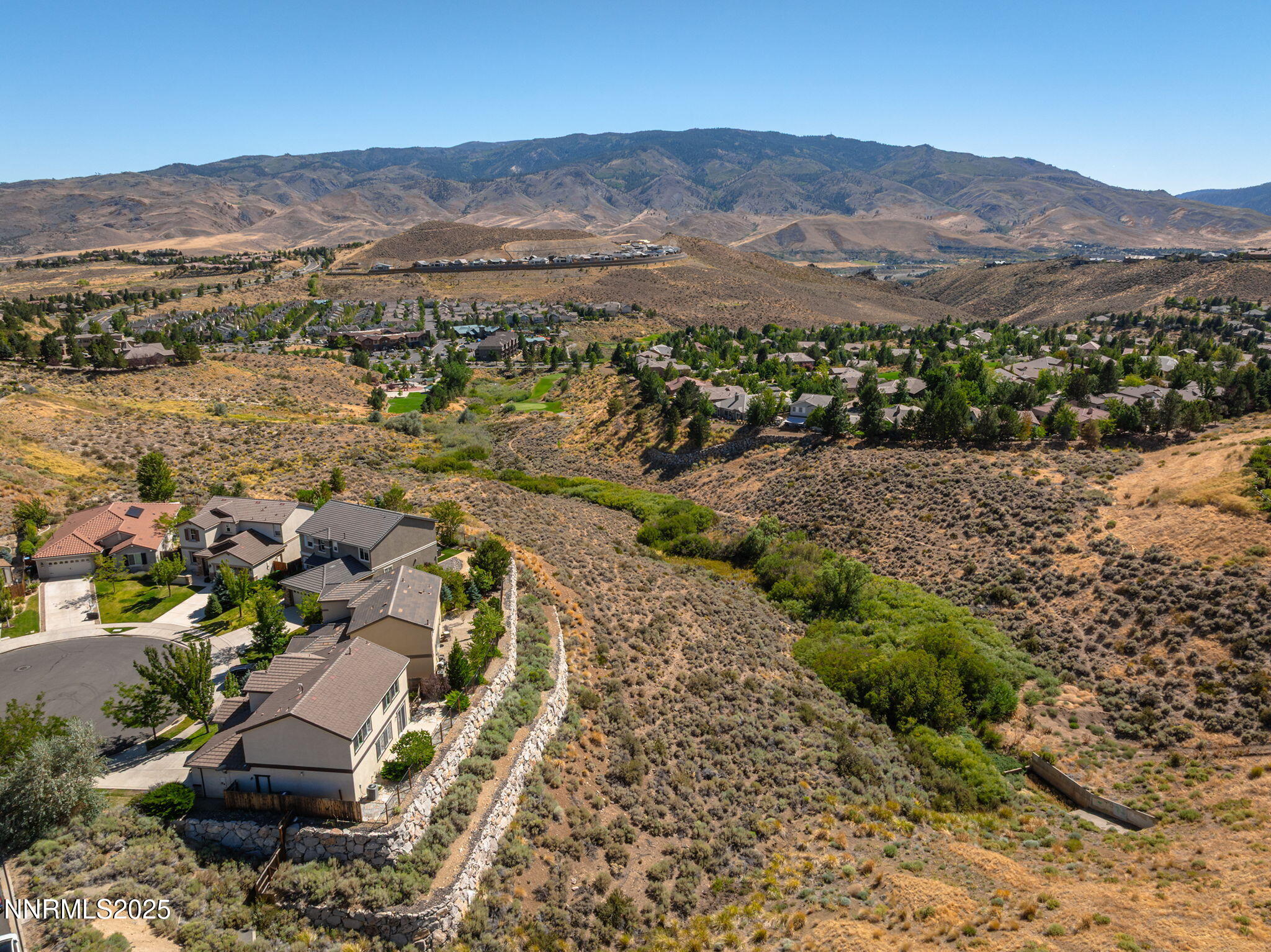 48-web-or-mls-DJI_0980