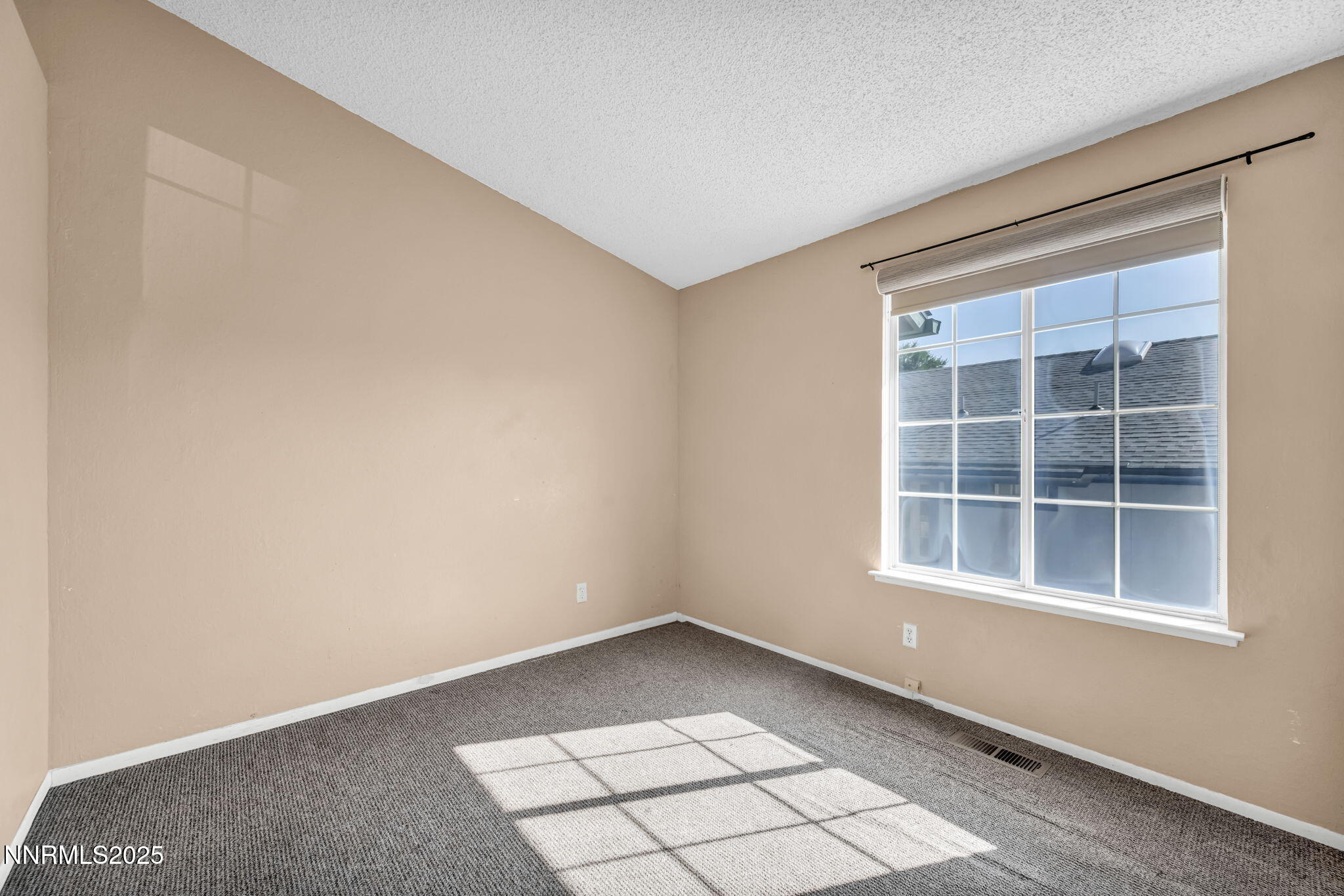 31-web-or-mls-6339-park-pl