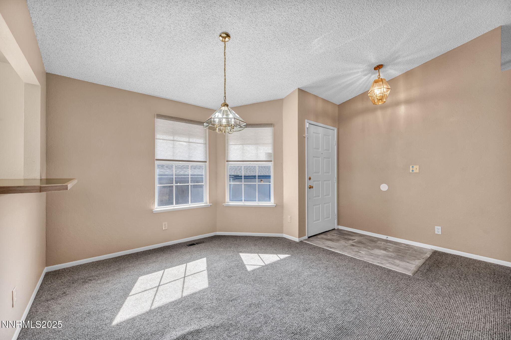 41-web-or-mls-6339-park-pl