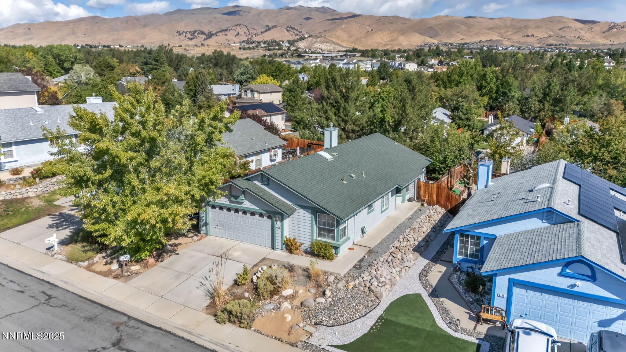 15-web-or-mls-6339-park-pl