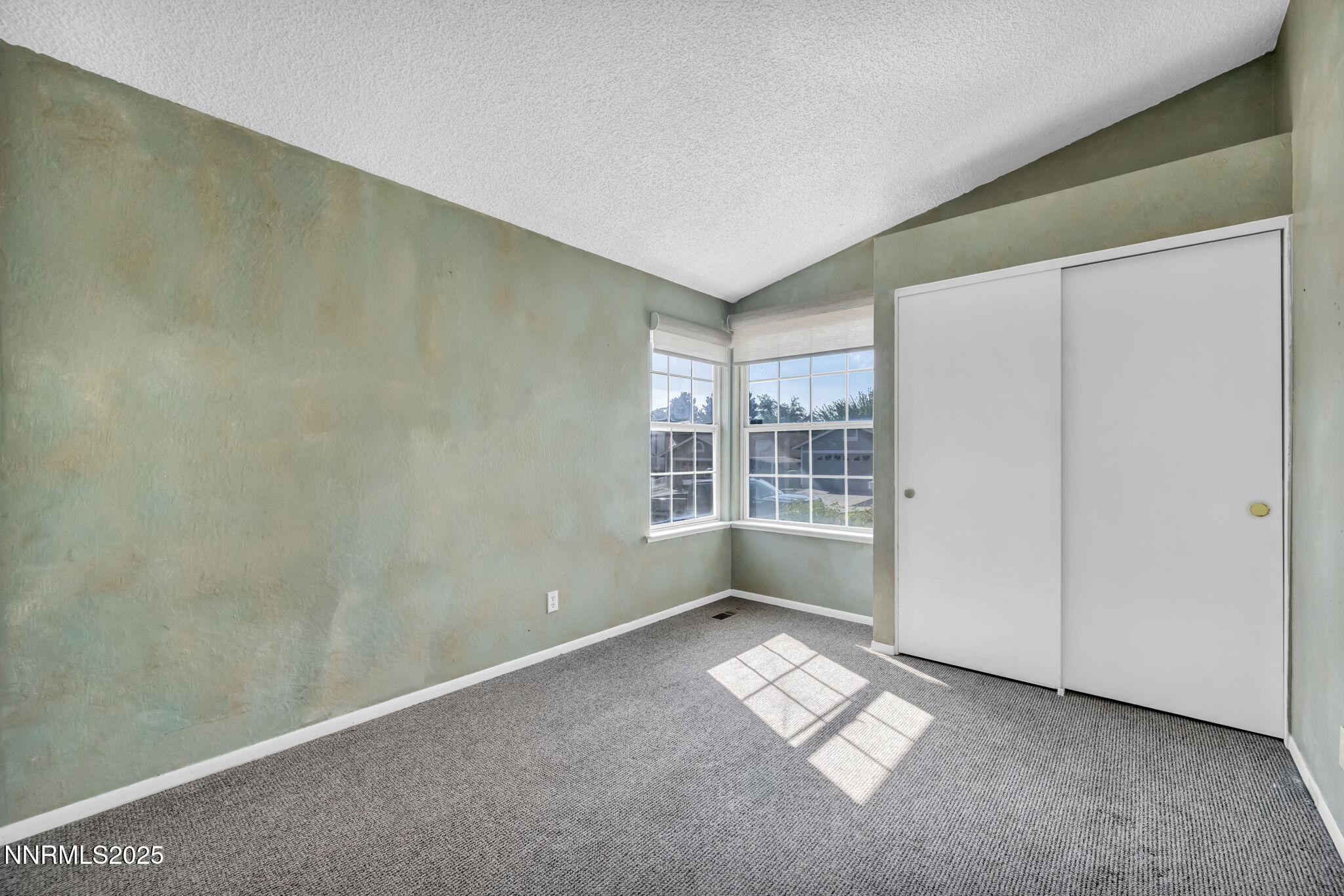 29-web-or-mls-6339-park-pl