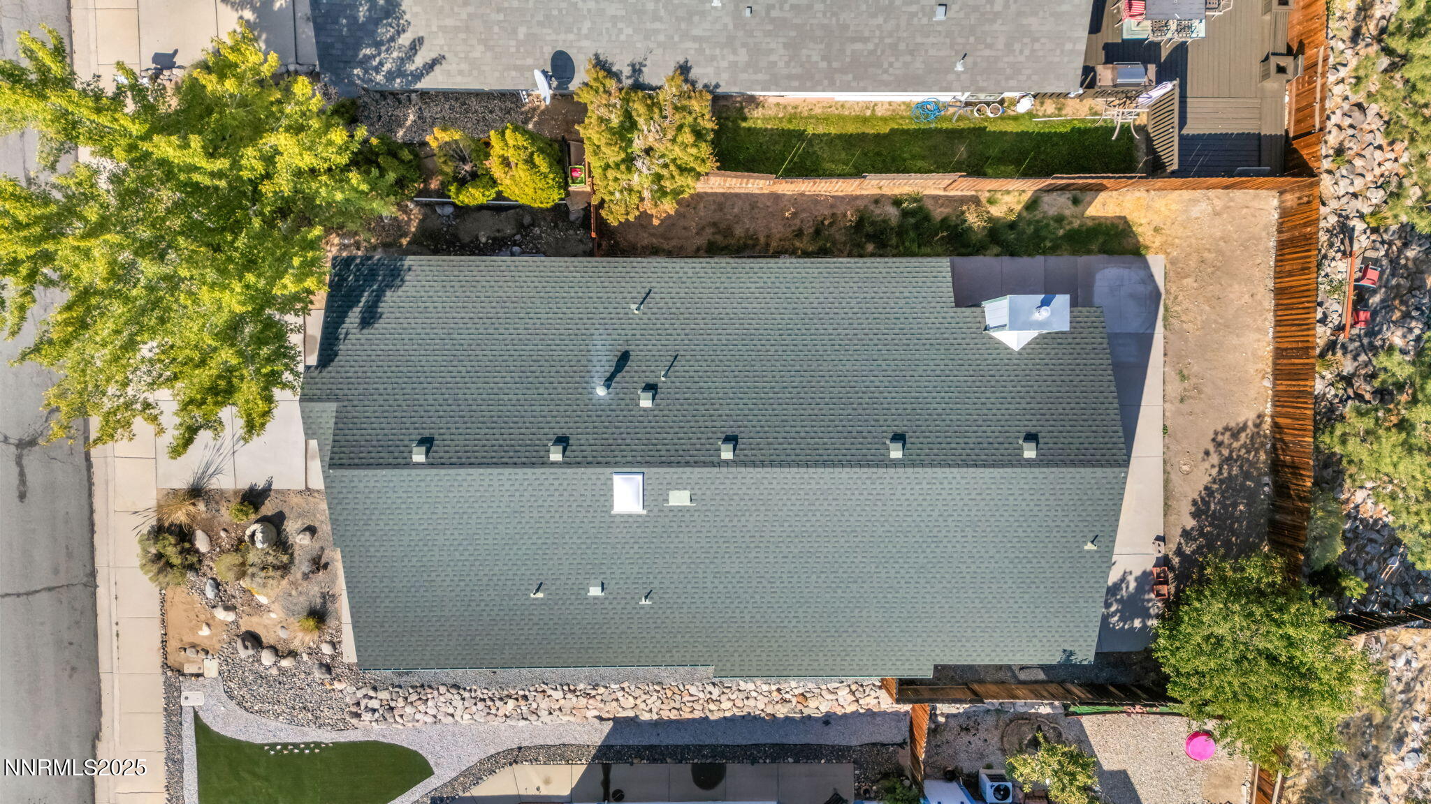 19-web-or-mls-6339-park-pl