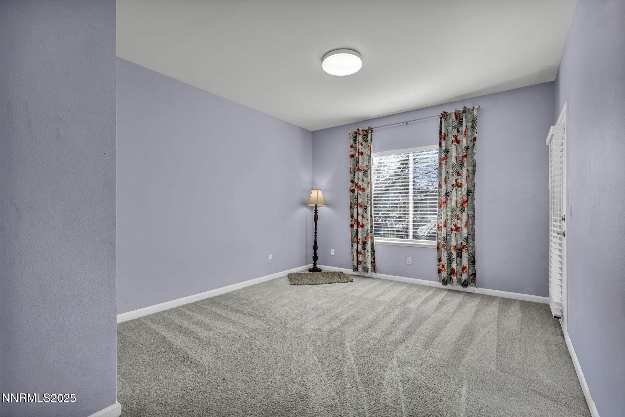 34-web-or-mls-900-s-meadows-pkwy-3223