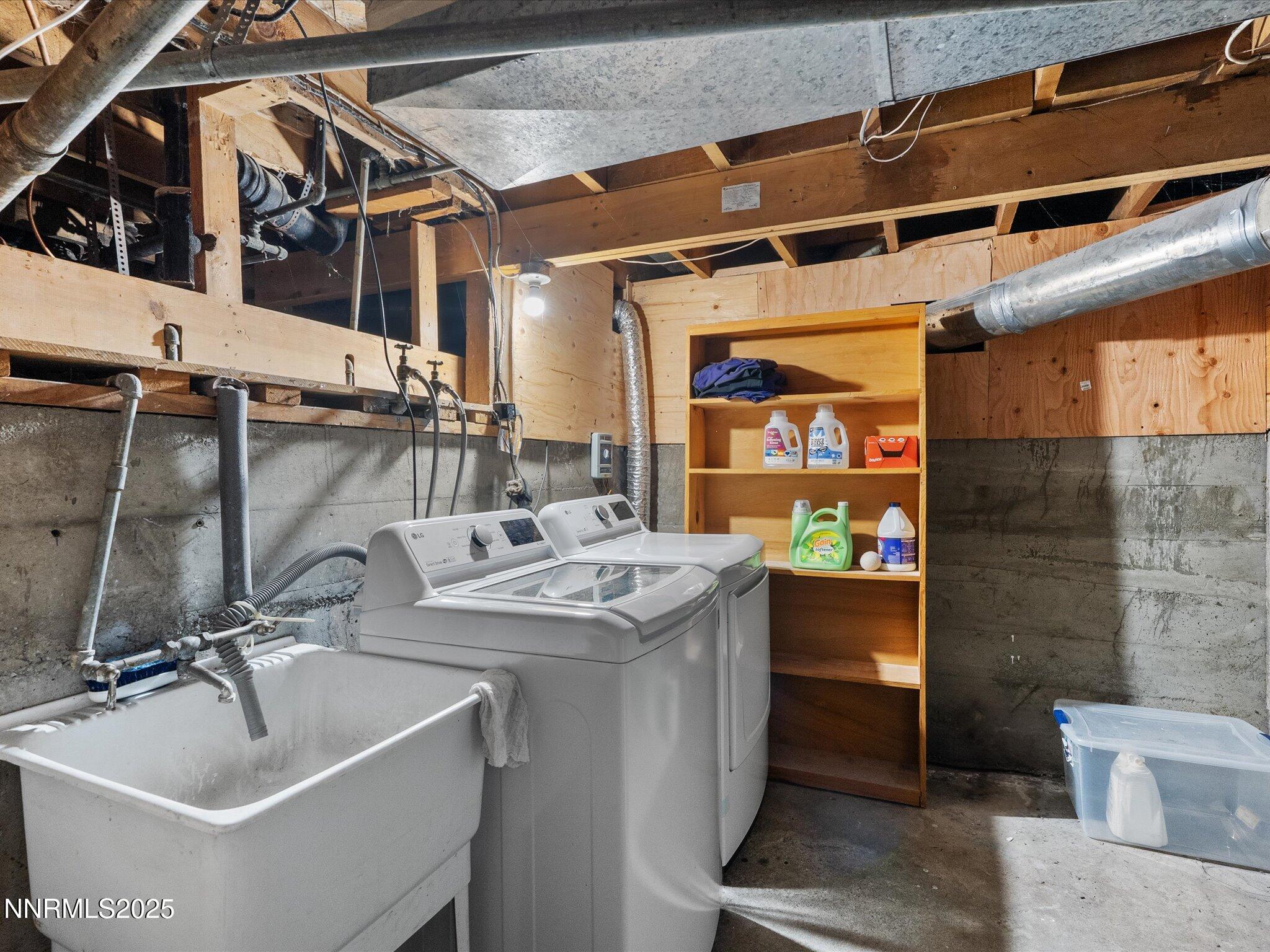 18-1620 The Strand-117