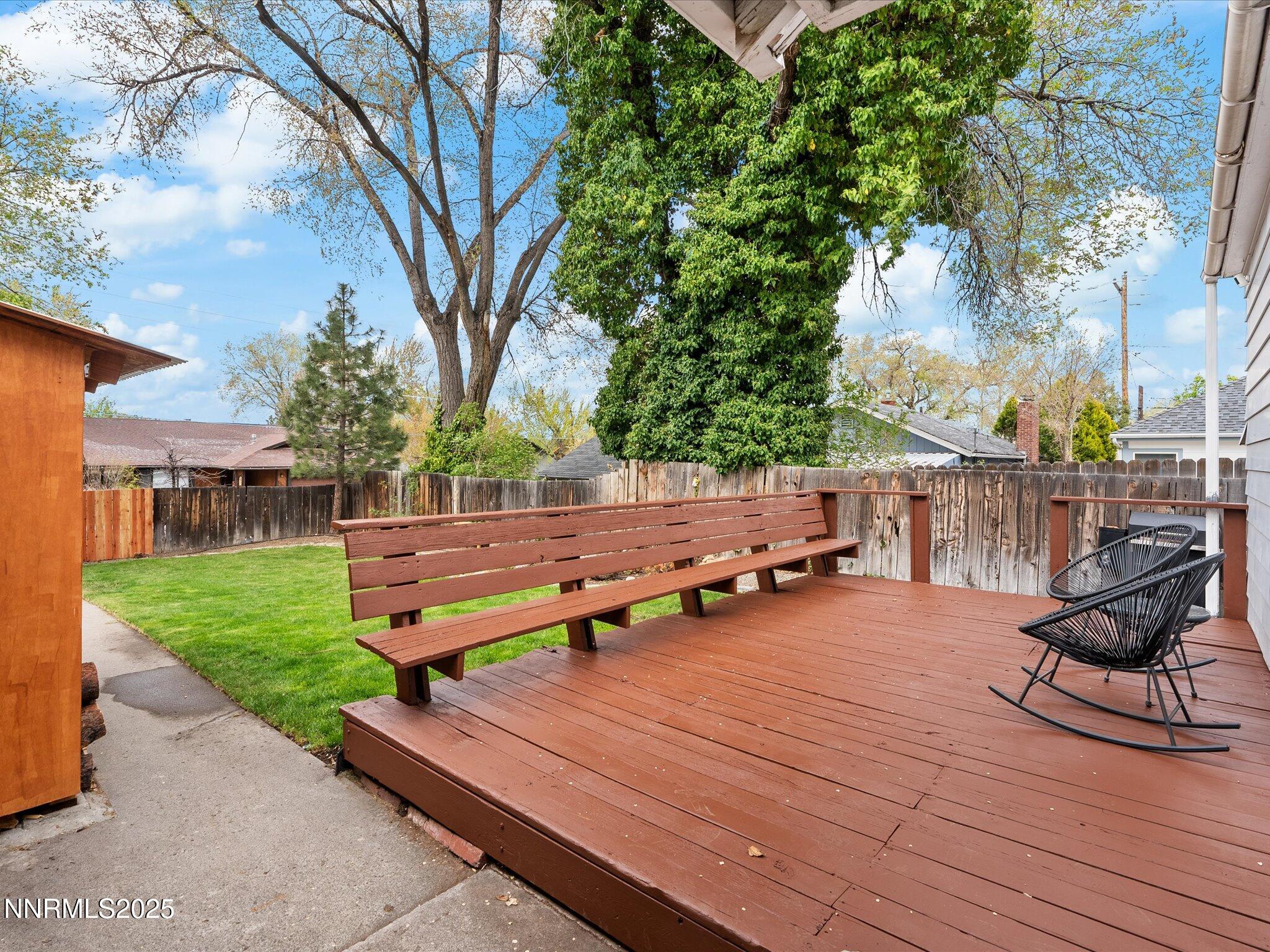 20-1620 The Strand-119