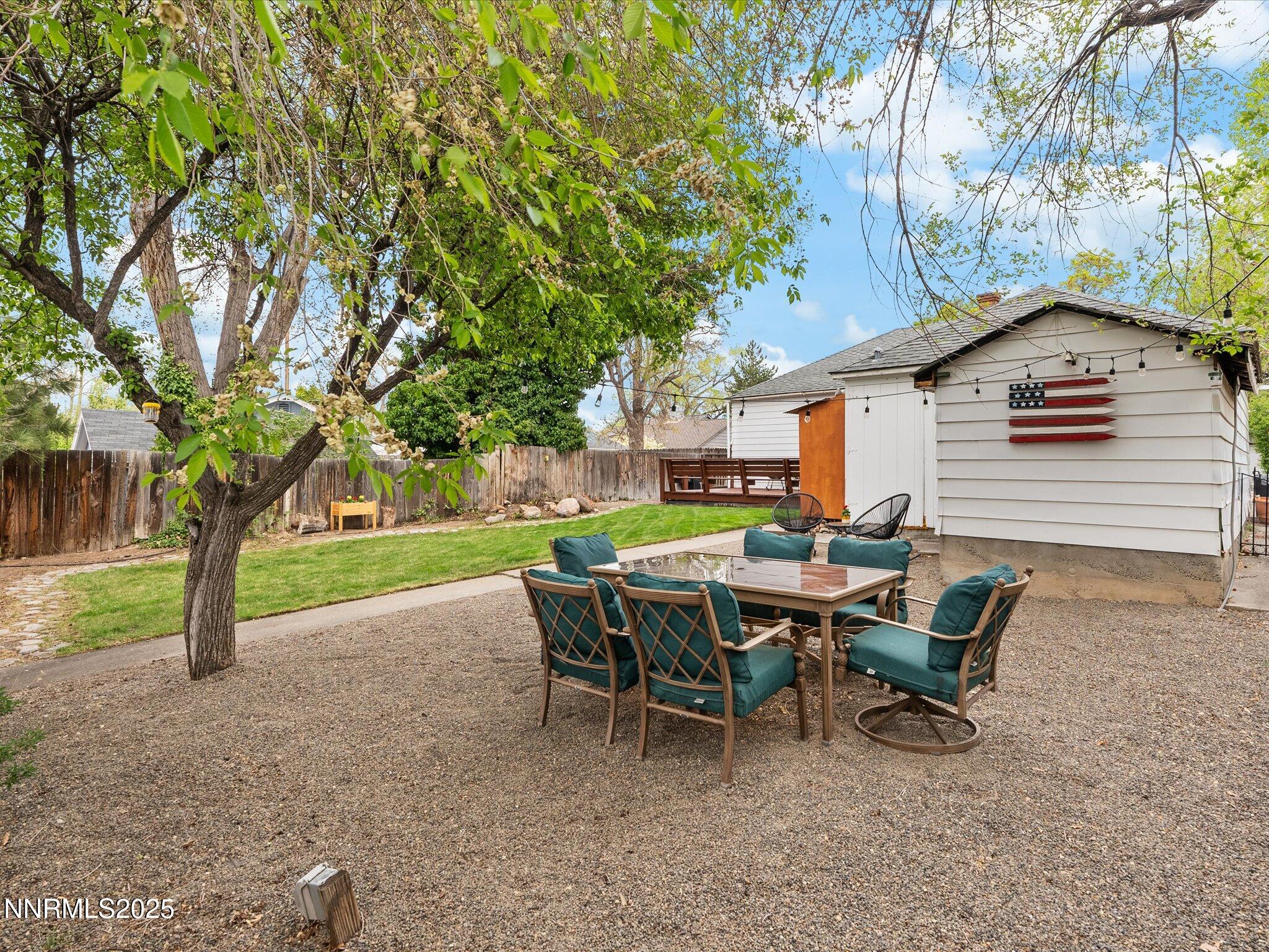 23-1620 The Strand-122