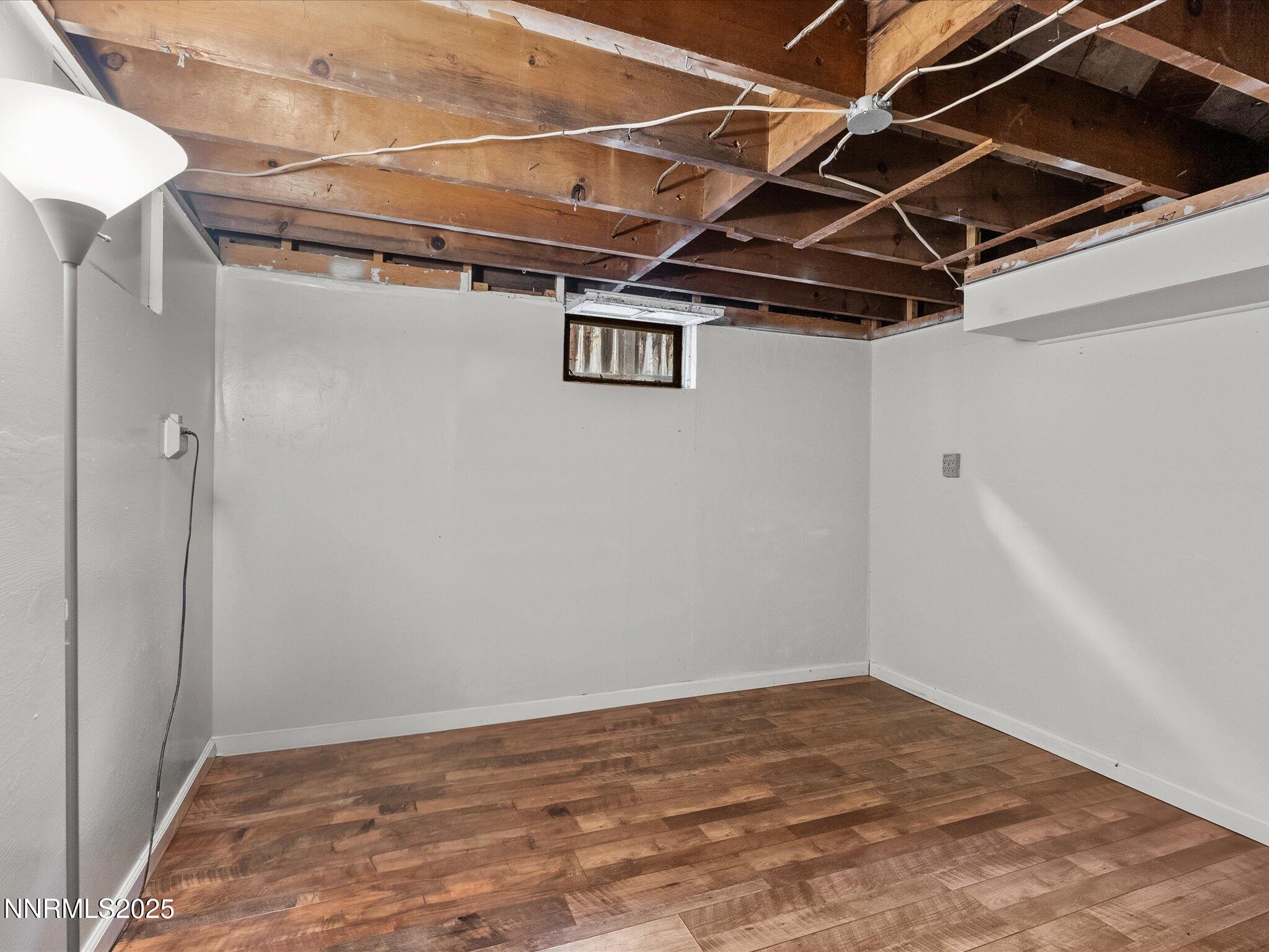 17-1620 The Strand-116