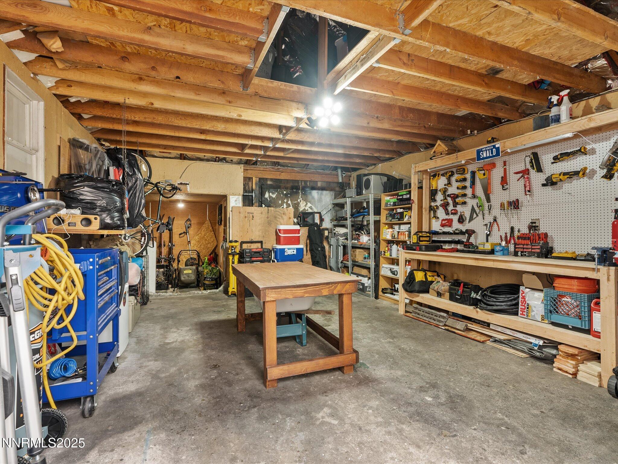 25-1620 The Strand-124