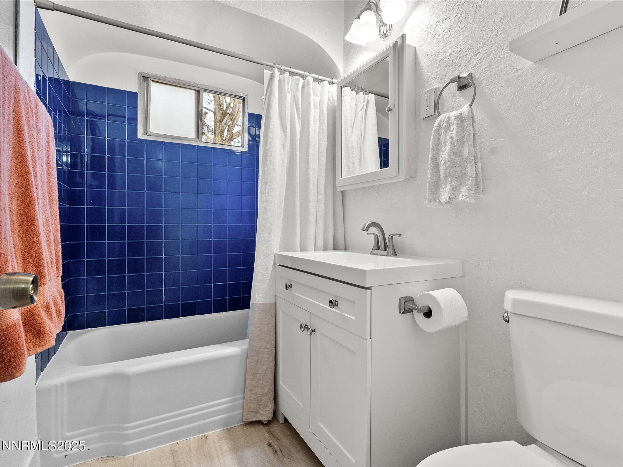 13-1620 The Strand-112