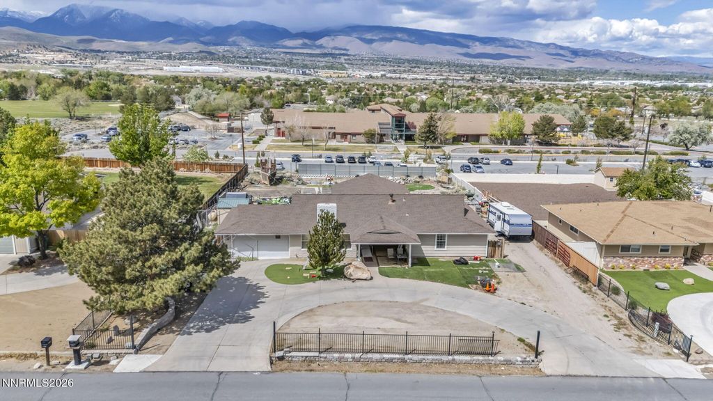 Photo of 13815 Kewanna Trail, Reno, NV 89521 (MLS # 260005585)
