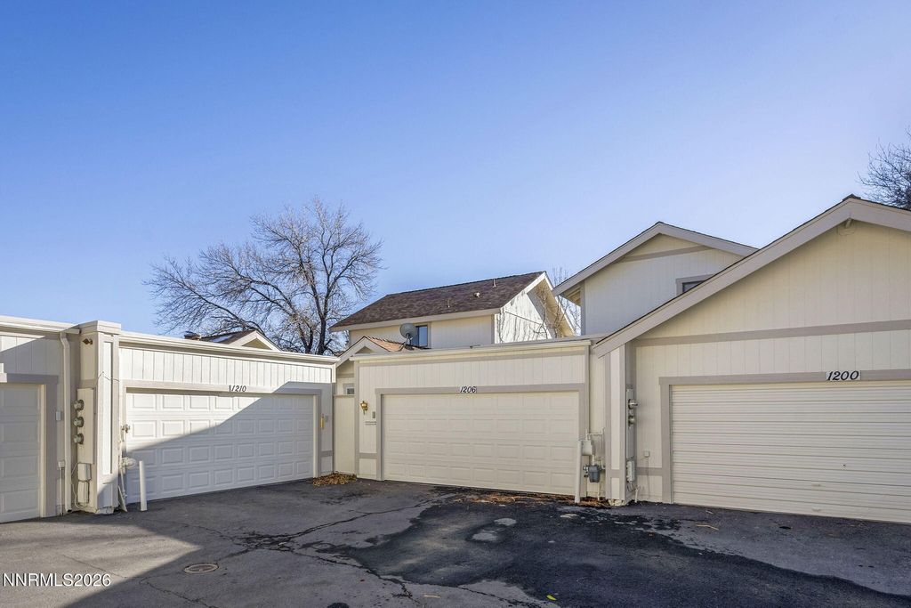 Photo of 1206 Freddie Court, Reno, NV 89503 (MLS # 260000720)