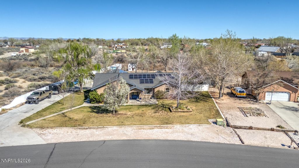 Photo of 1400 Golden Park Way, Fallon, NV 89406 (MLS # 260003410)