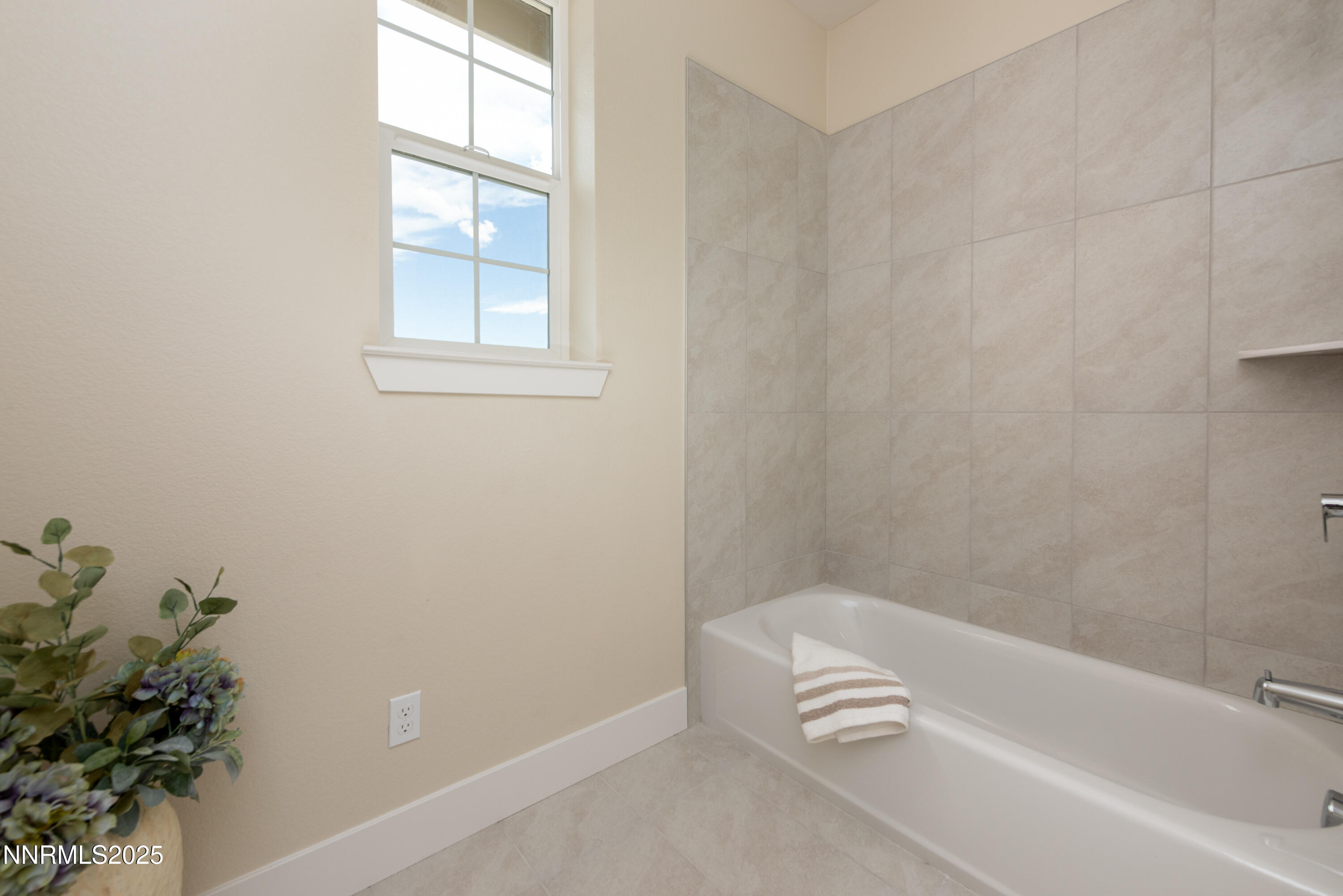 692 Sage Grouse Lp-37