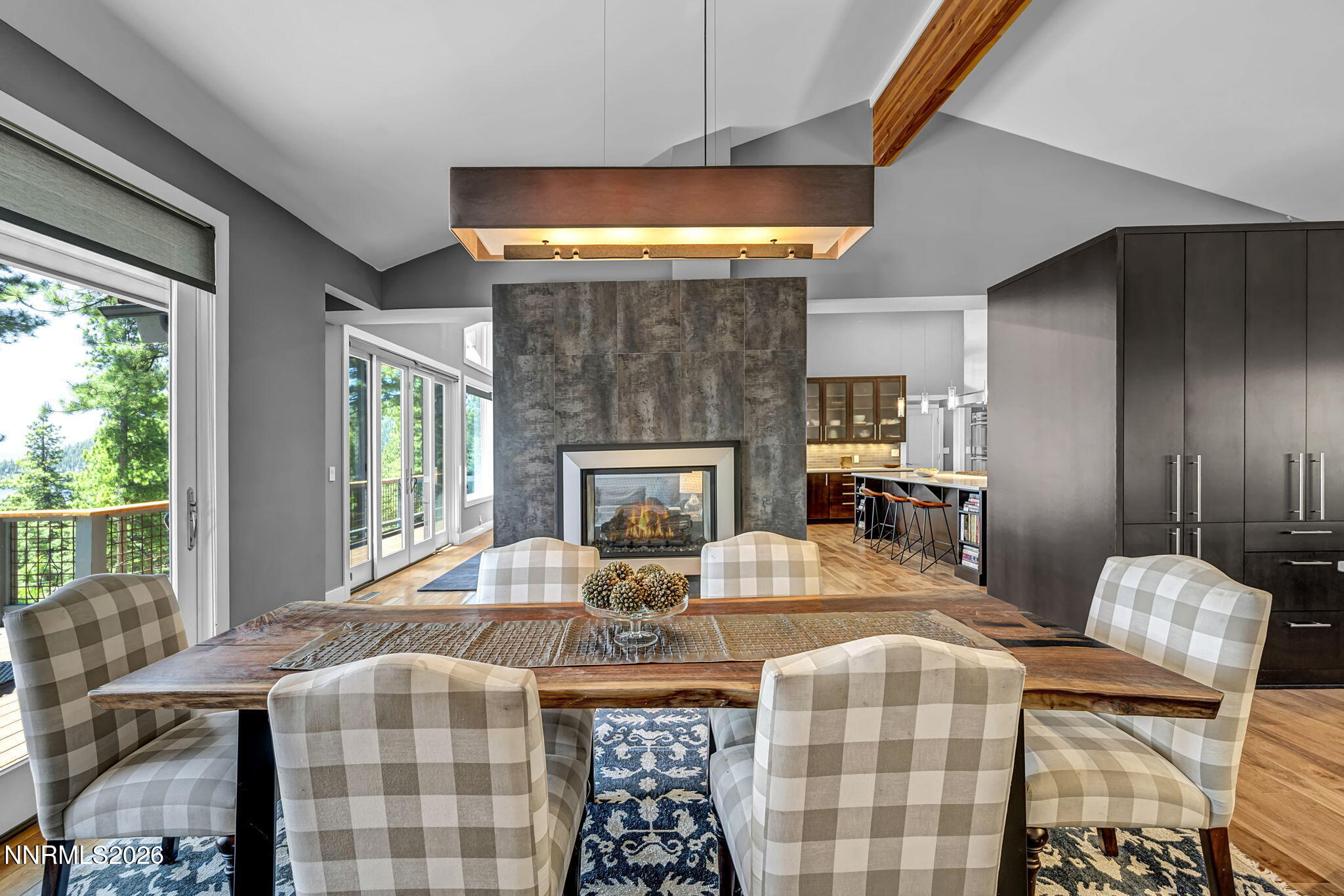 116-web-or-mls-615-woodridge-cir
