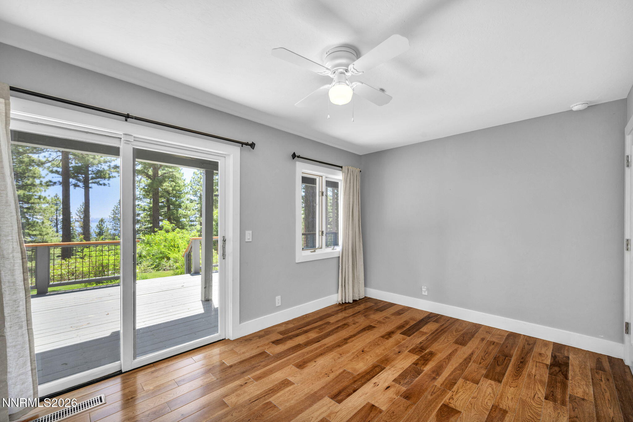 153-web-or-mls-615-woodridge-cir