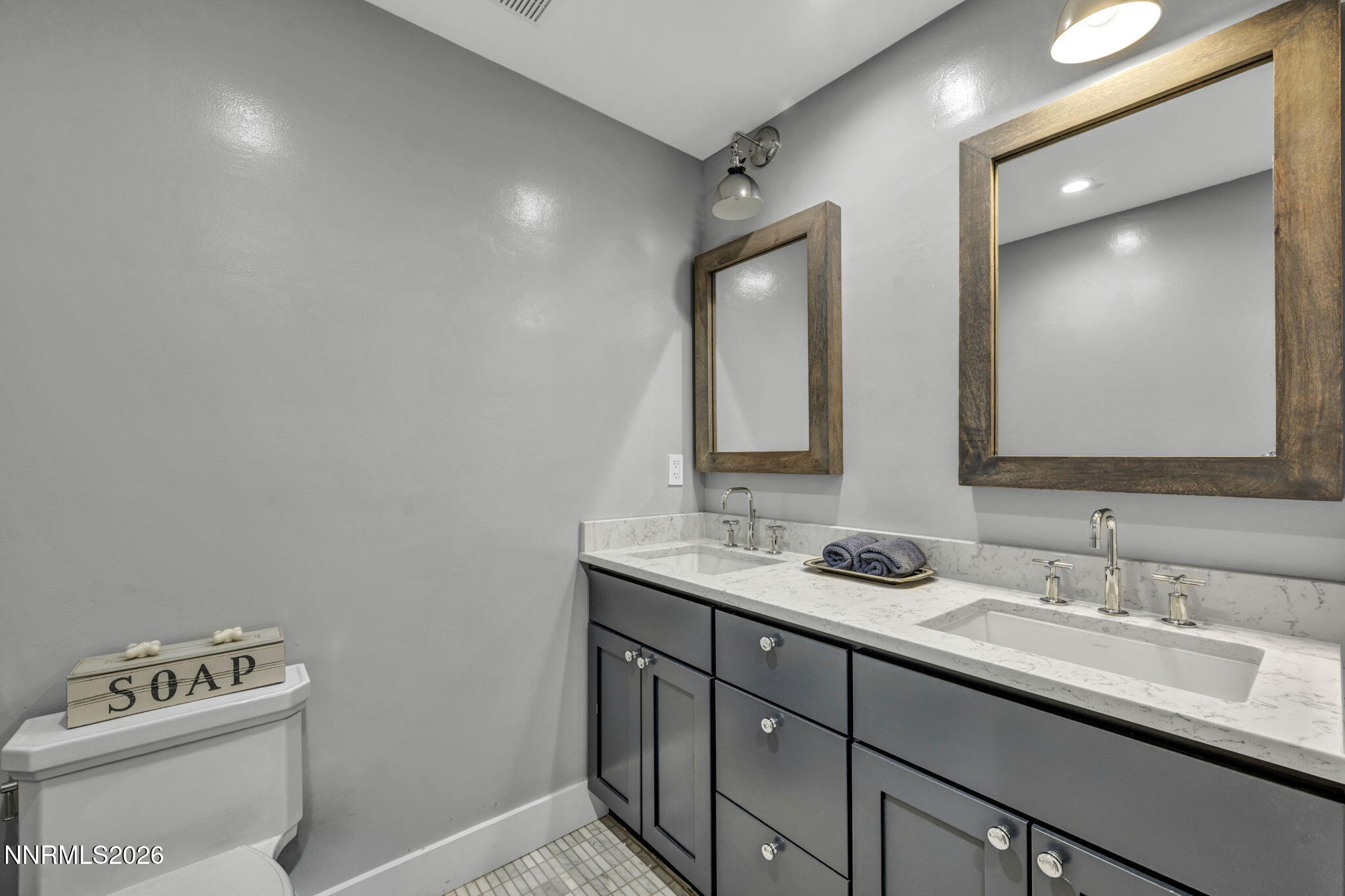 165-web-or-mls-615-woodridge-cir