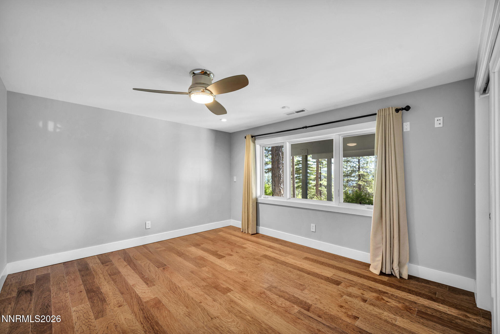 152-web-or-mls-615-woodridge-cir