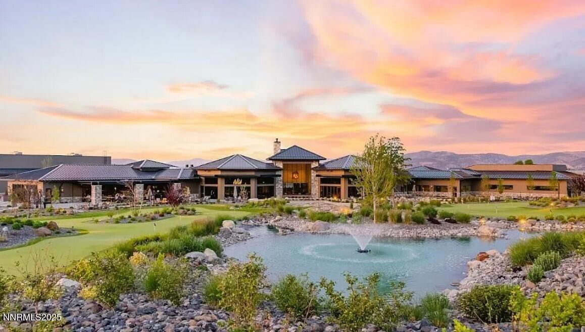 Arrowcreek club and pond