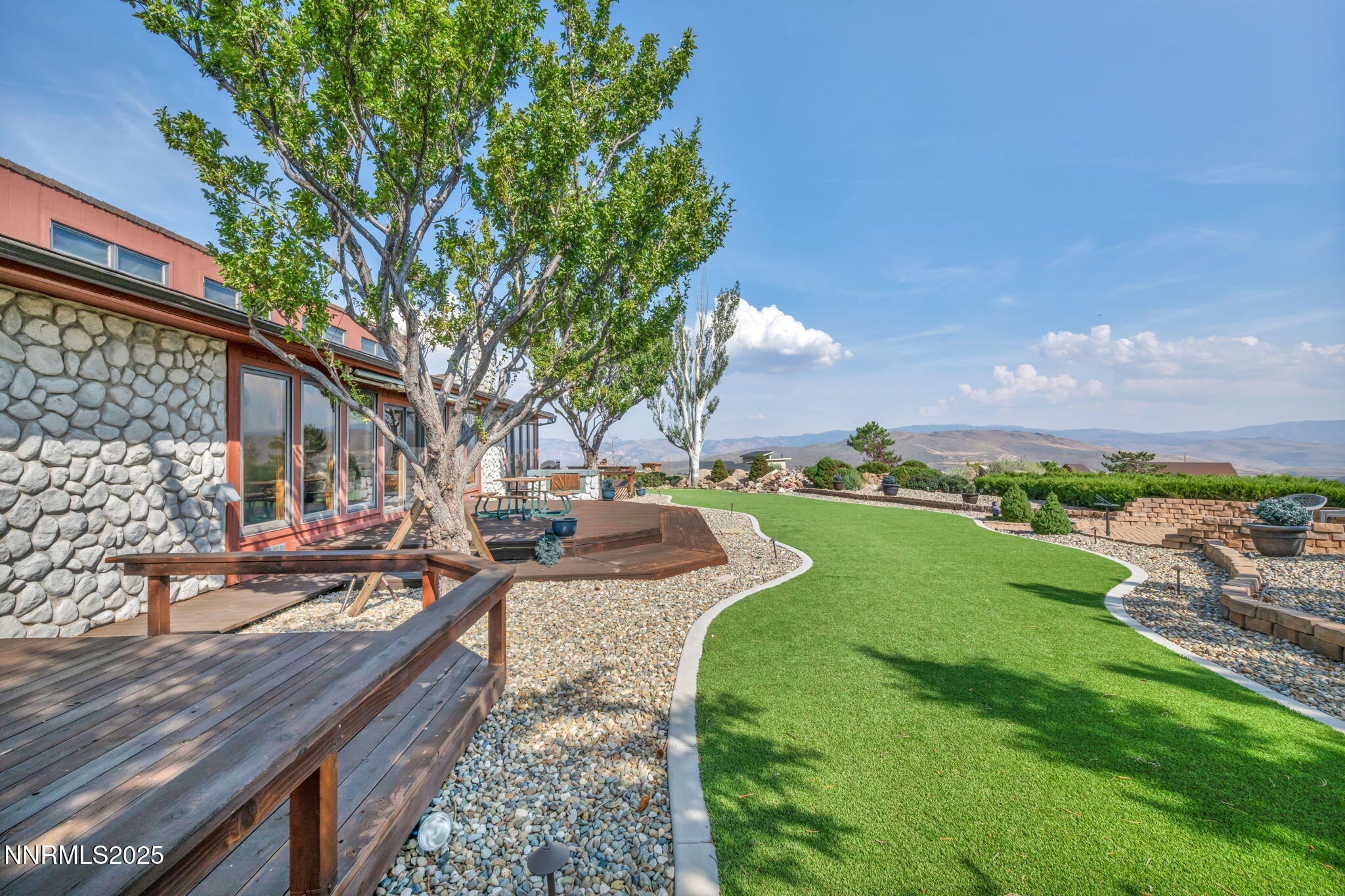 15-web-or-mls-16110-mt-rose-hwy