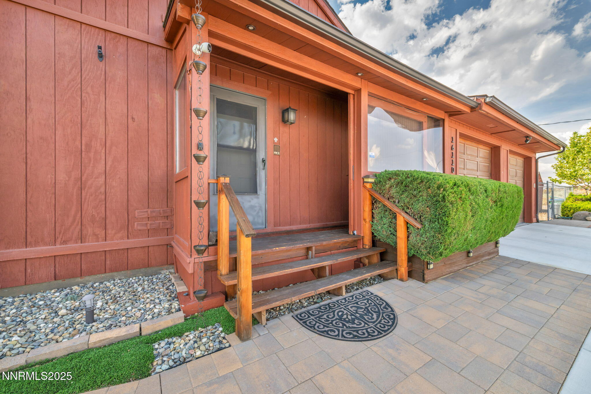 32-web-or-mls-16110-mt-rose-hwy