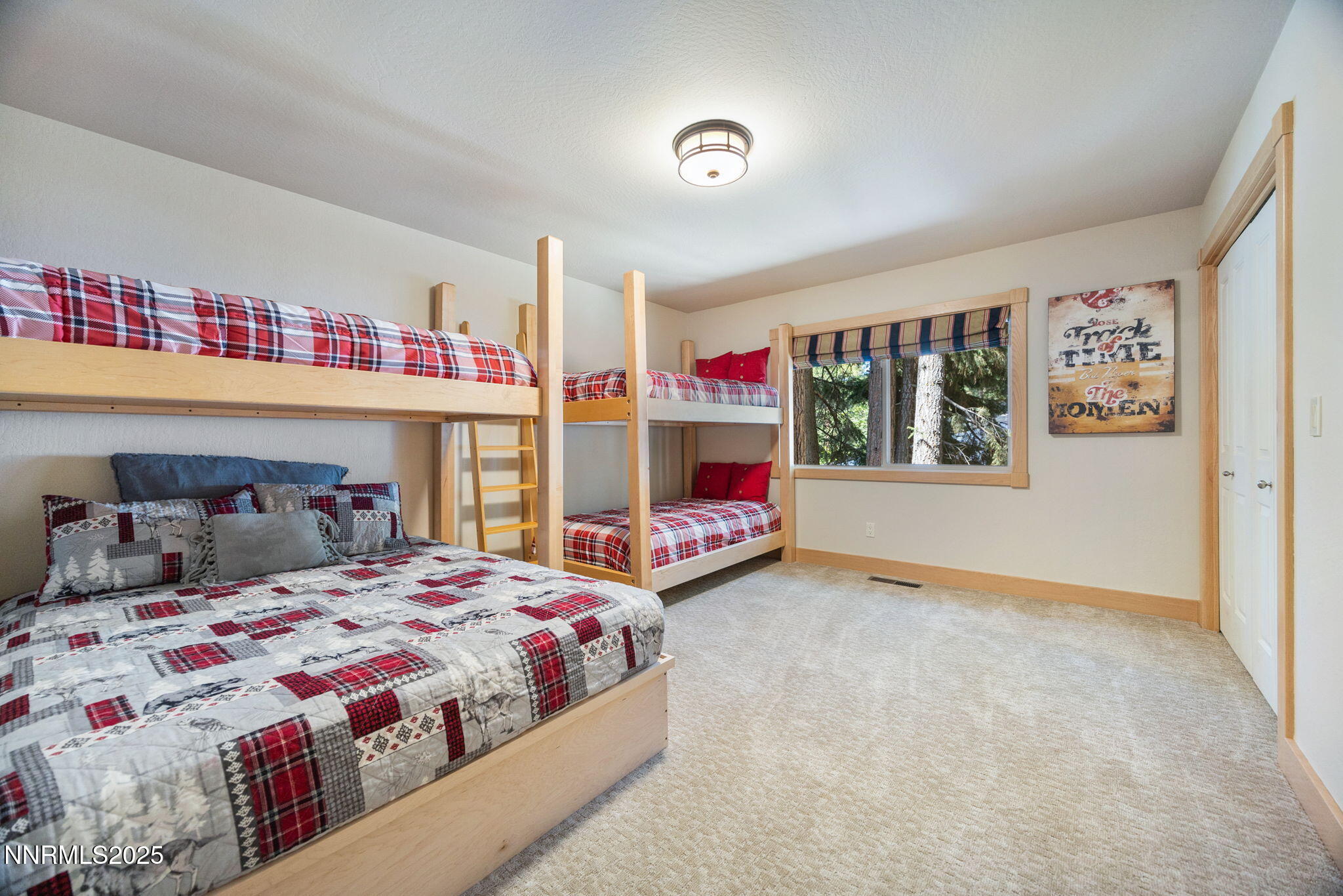 24-web-or-mls-734 Martis Peak-27