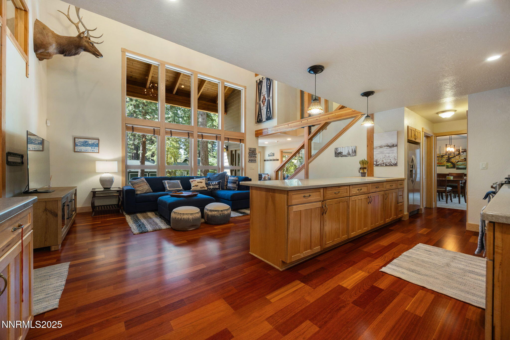 11-web-or-mls-734 Martis Peak-14