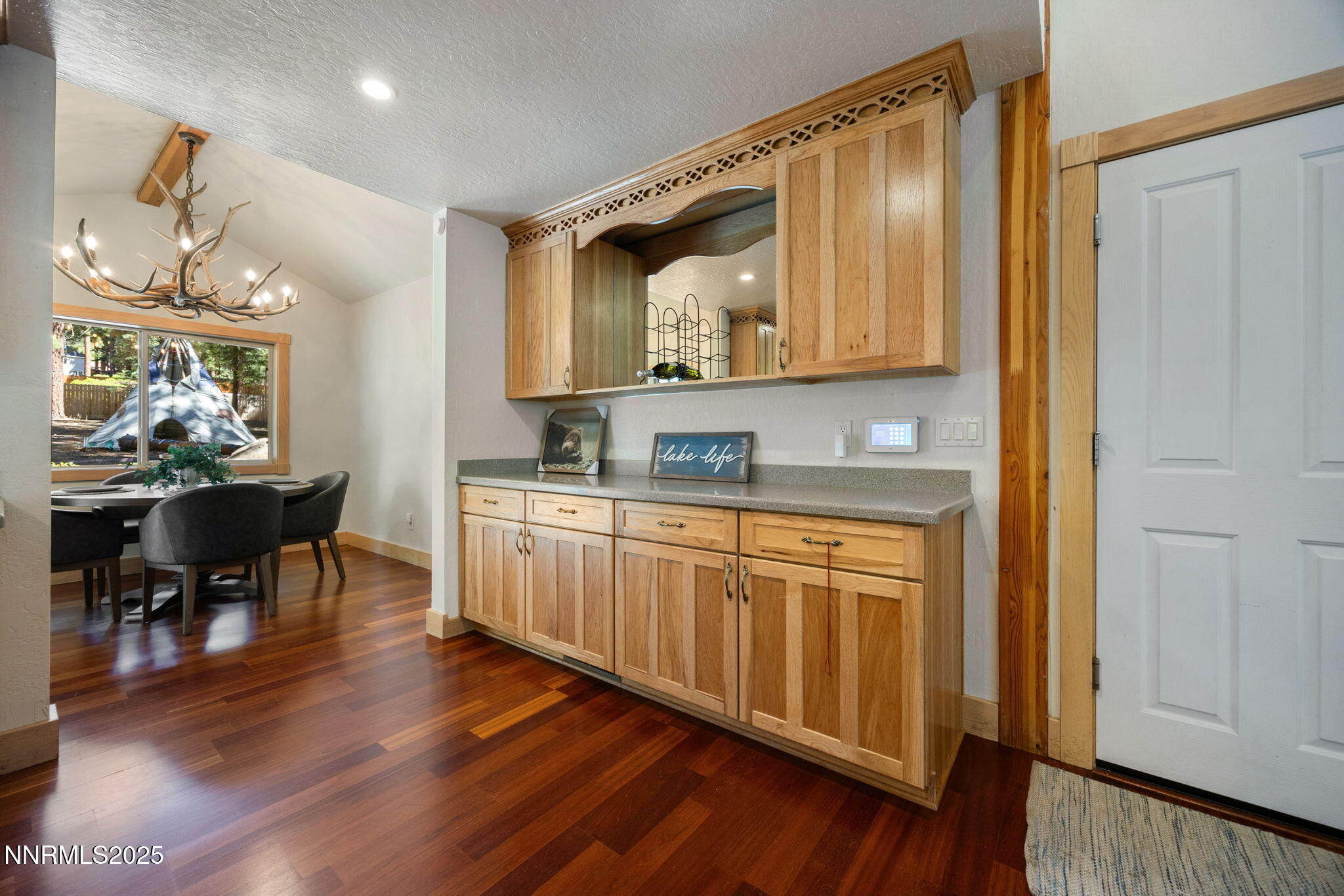 61-web-or-mls-734 Martis Peak-64