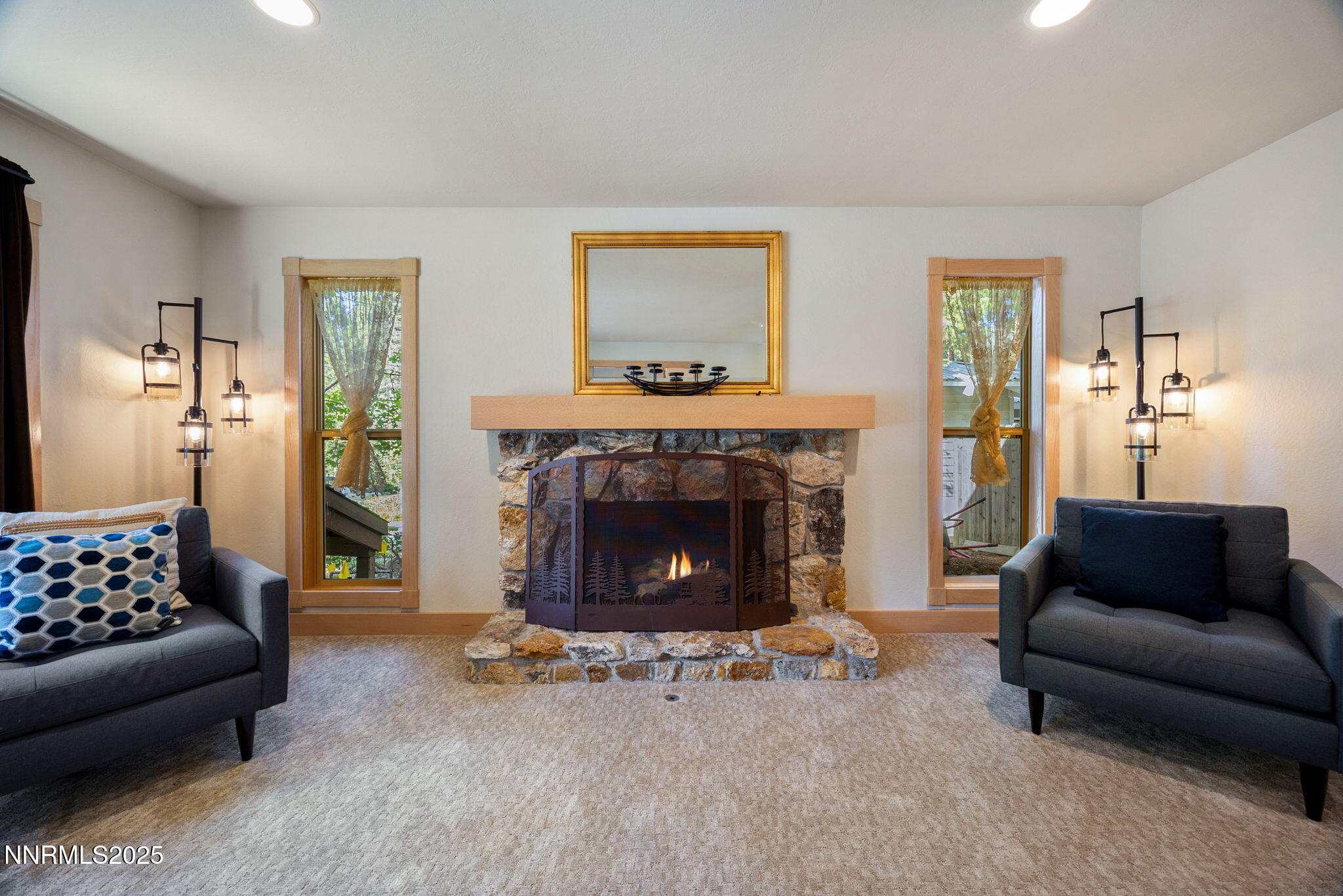 5-web-or-mls-734 Martis Peak-6