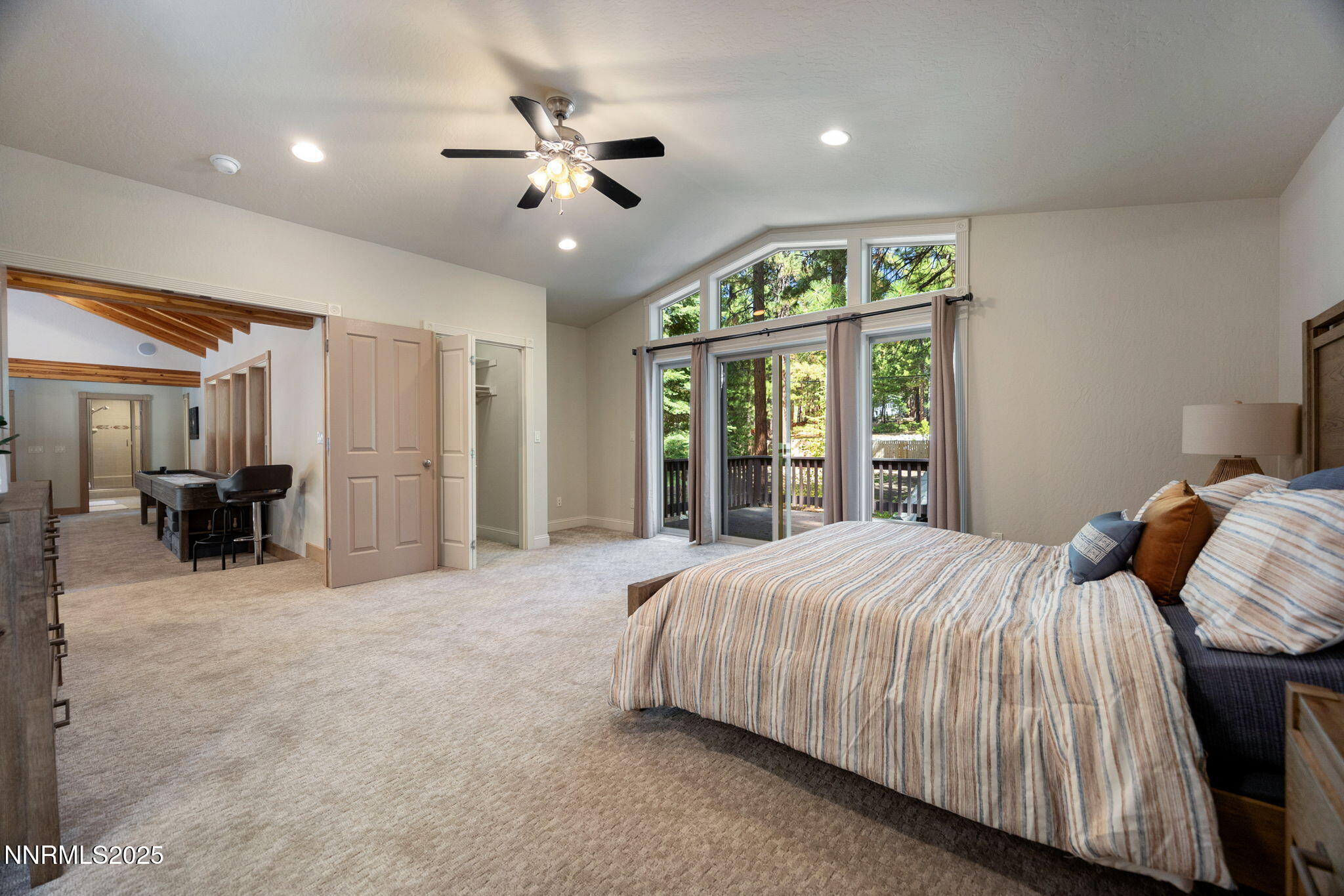 33-web-or-mls-734 Martis Peak-35